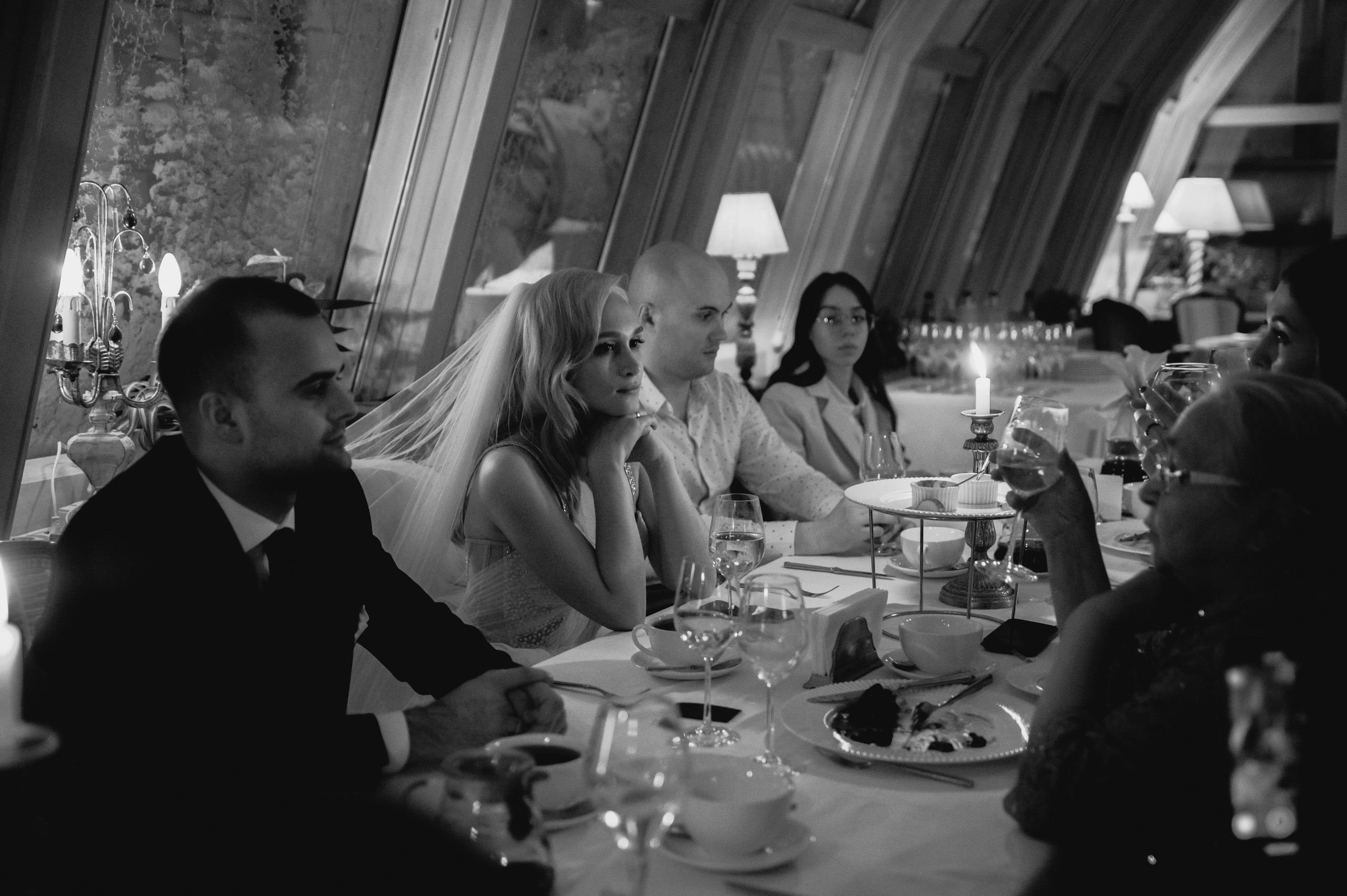 Свадебная фотосессия в Radisson Collection Hotel мск. Свадебный и портретный фотограф в Москве Жердев Даниил