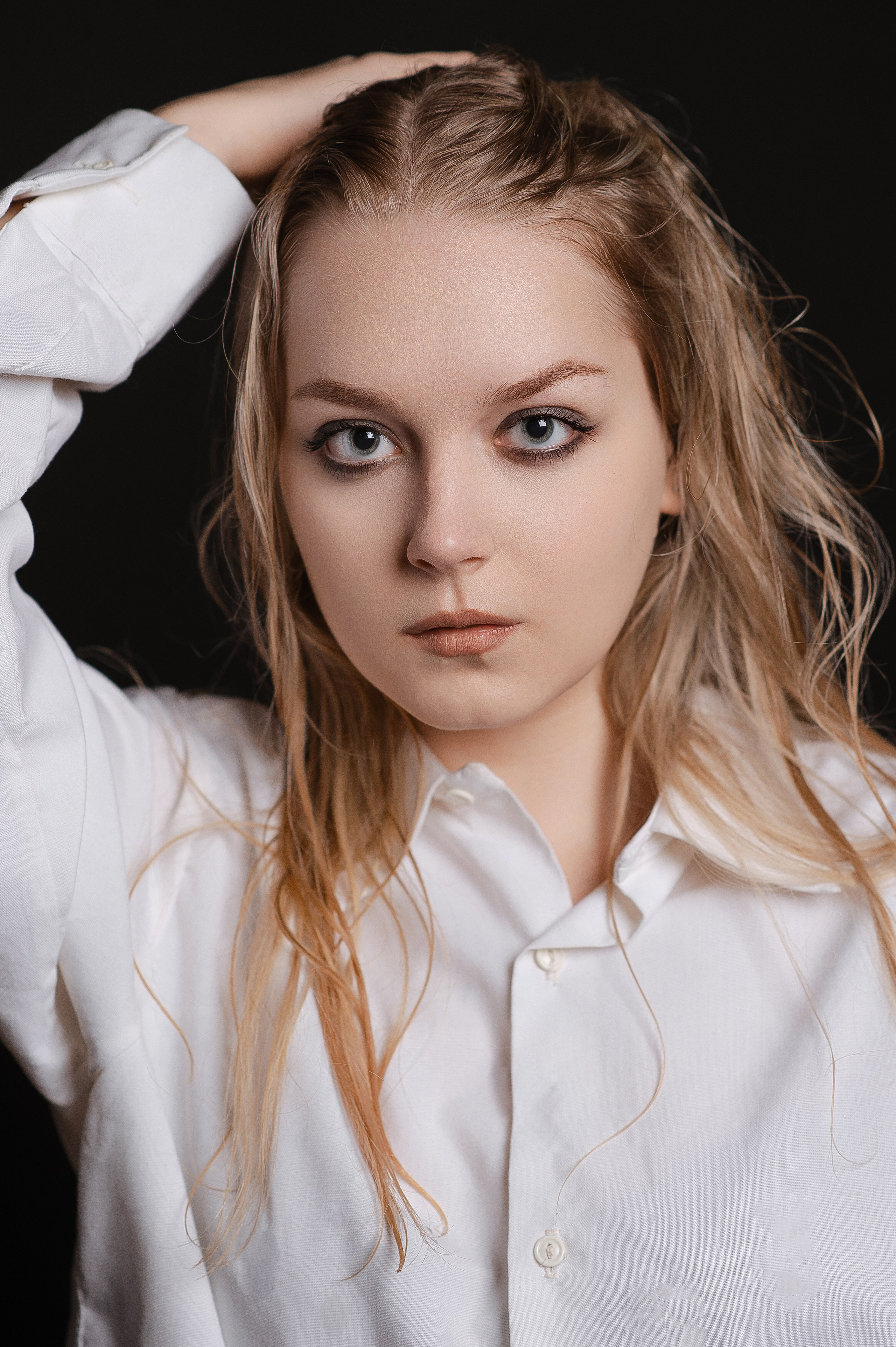 Мария студентка ЯГТИ имени Фирса Шишигина. Портреты. Свадебный фотограф в Ярославле Денис Медоваров