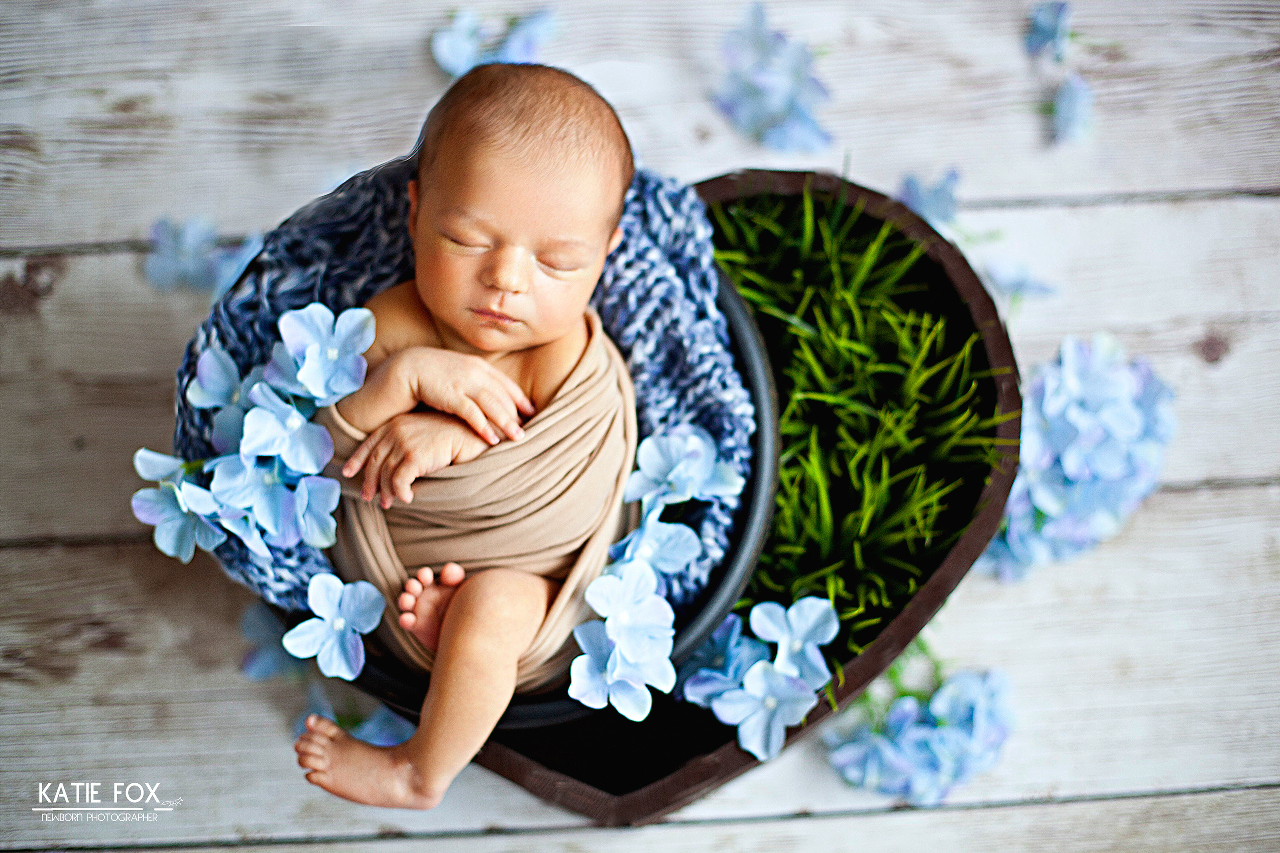 Новорожденная съемка. Фотограф новорожденных и детей до года в Новосибирске Ka