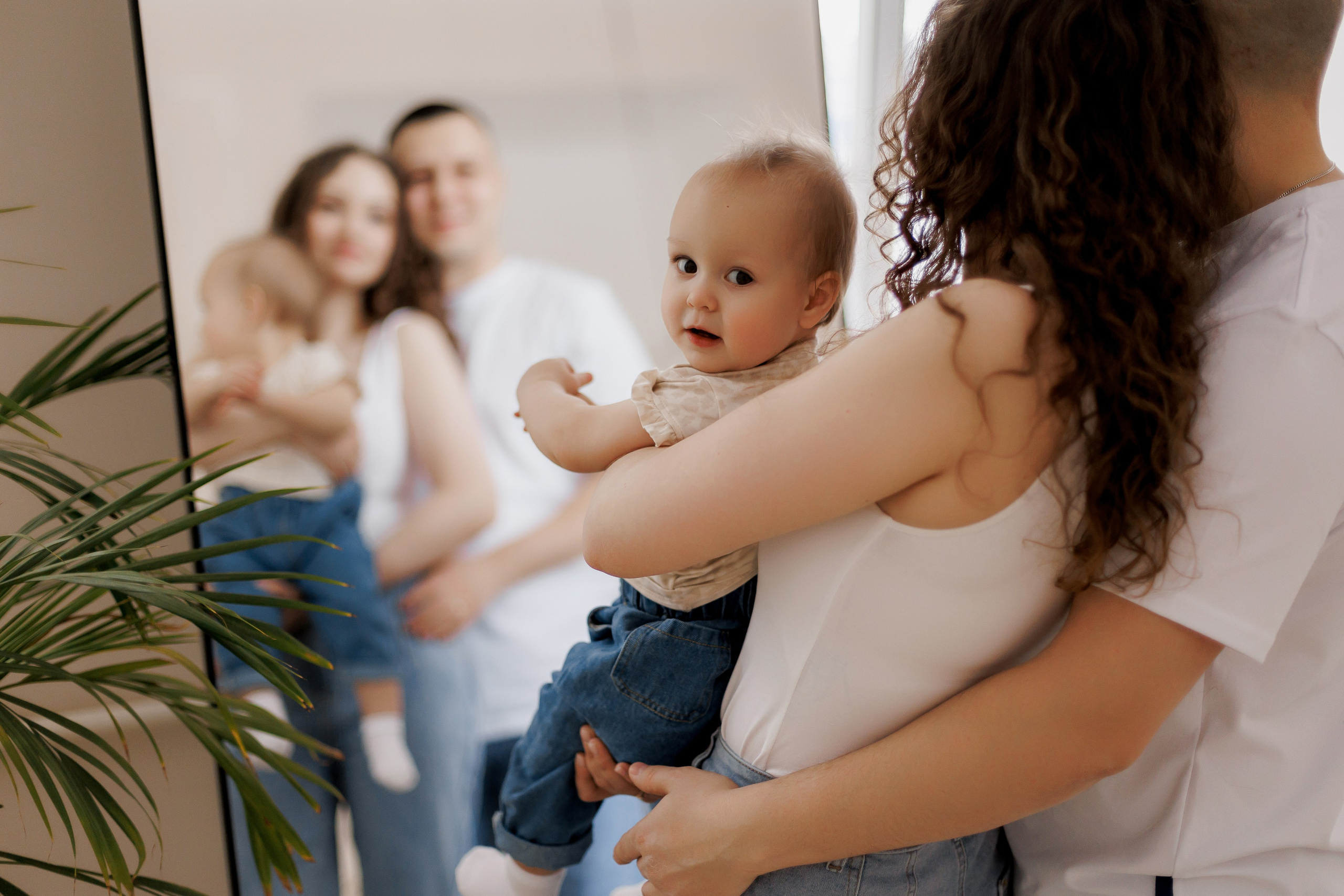 Алена, Максим и Ксюшенька. Свадебный и портретный фотограф в Миассе Филиппенко Дарья
