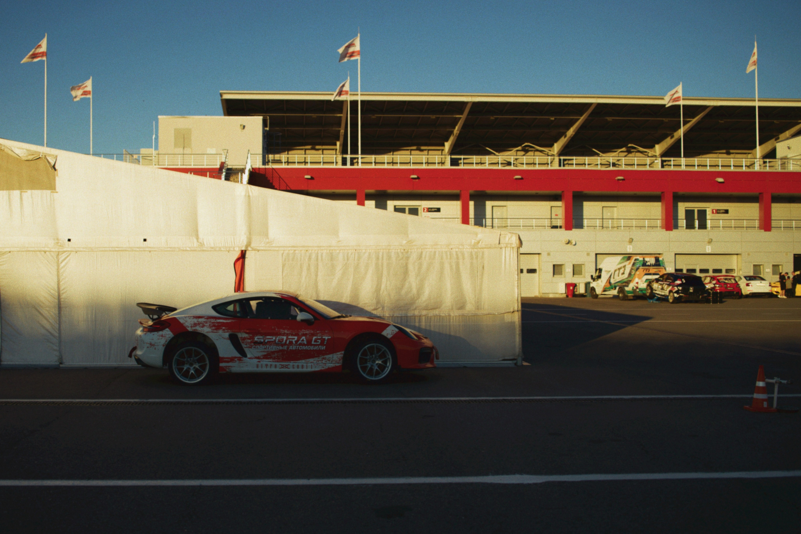 Vibes. Фотограф в Москве, портреты, мероприятия, бренды