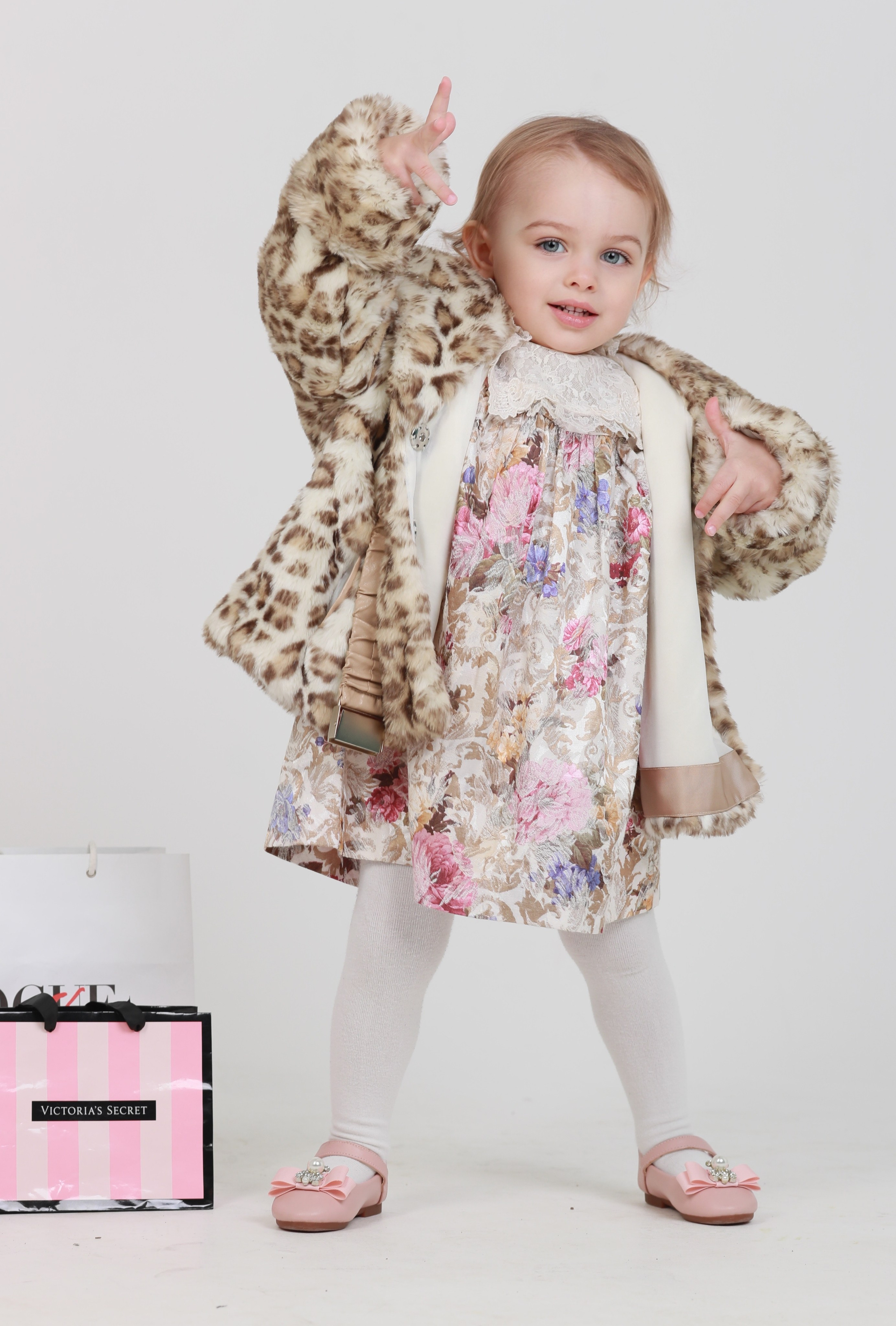 Алине 2 года. Профессиональный фотограф Алена Александрова