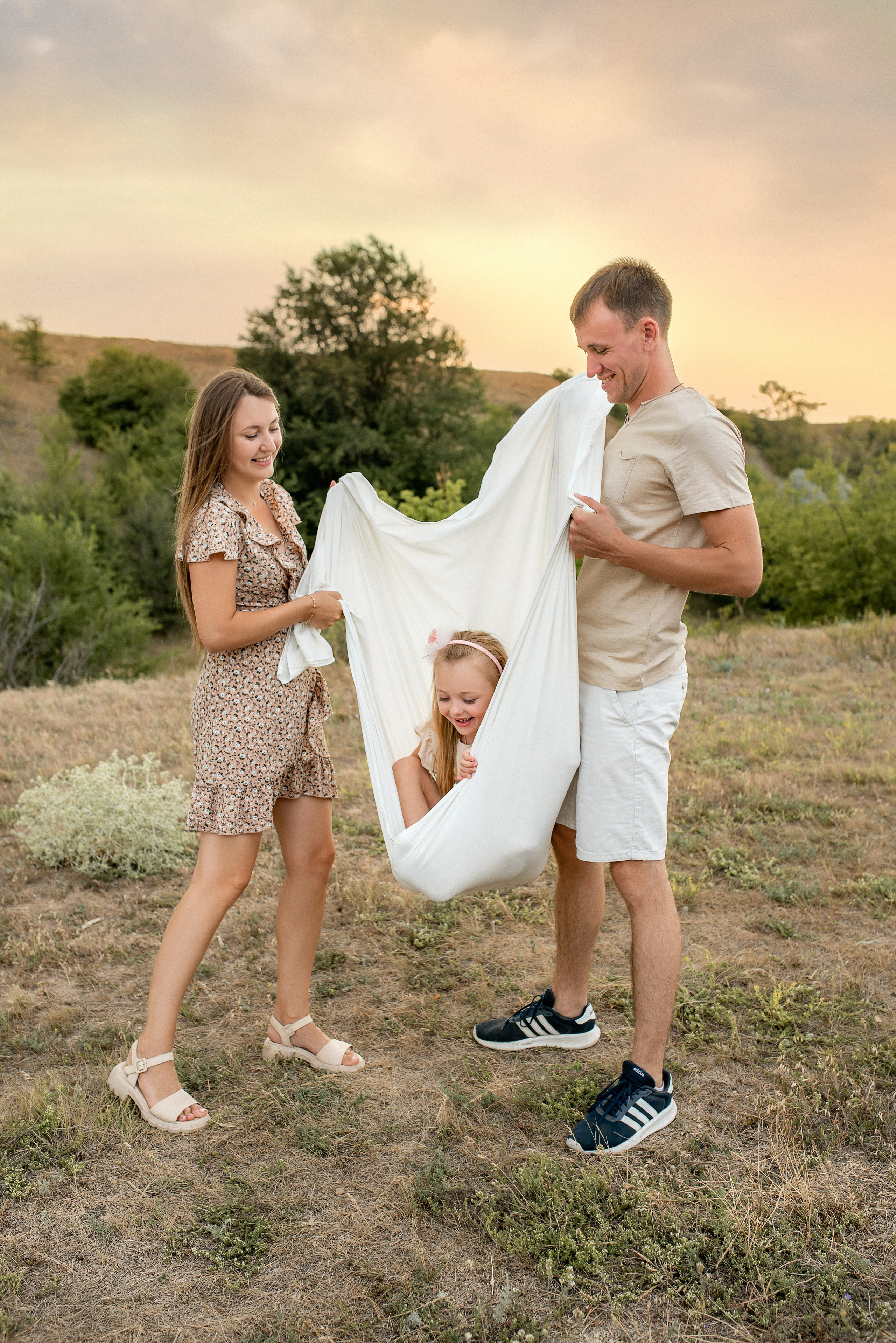 Семейная съемка на поляне 07.2024. Семейный и детский фотограф Наталья Горда