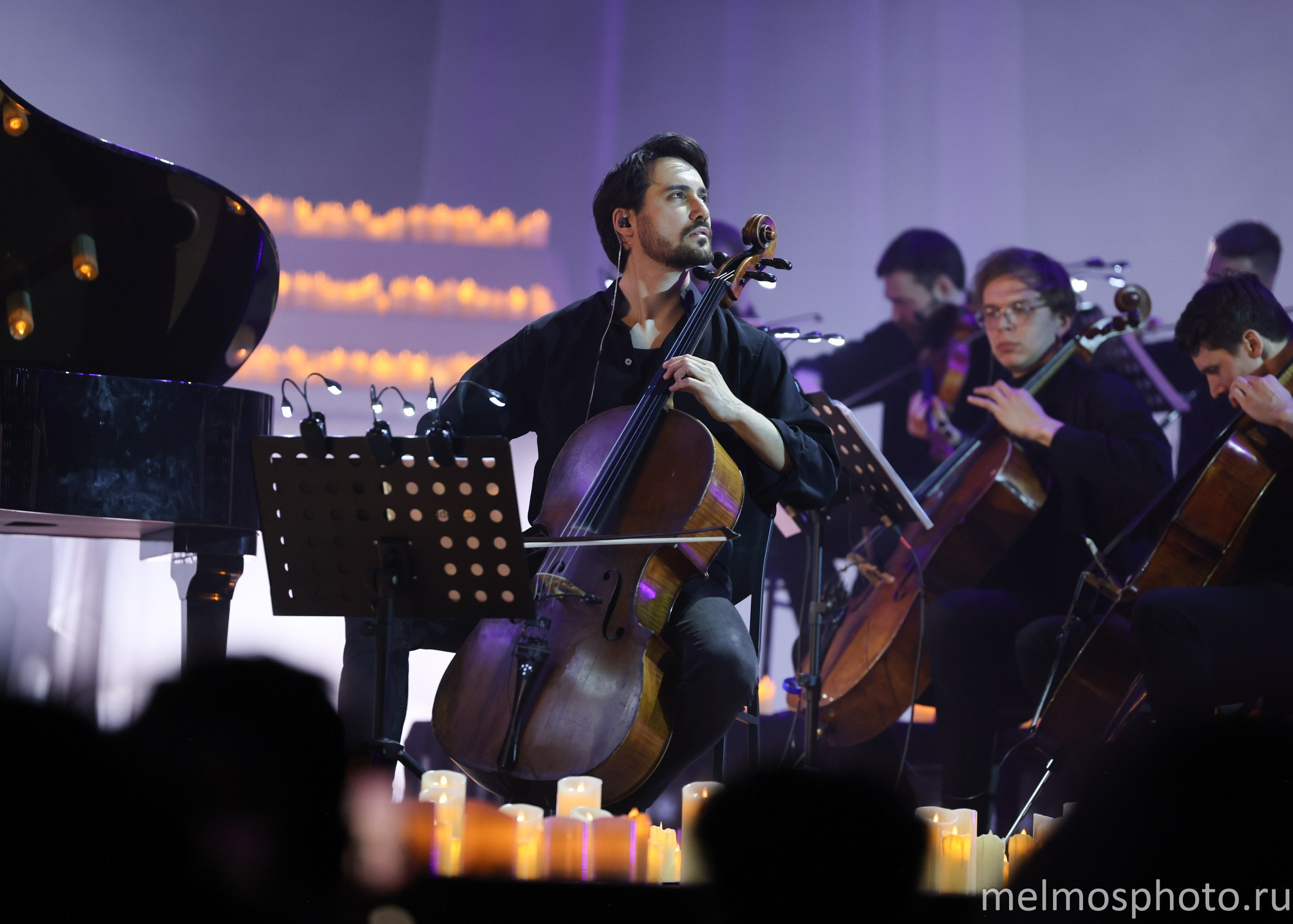 Experience I Imperial Orchestra «Шоу саундреков.Людовико Эйнауди.». Reportage, architectural, fine art photographer Lena Melnikova in Moscow