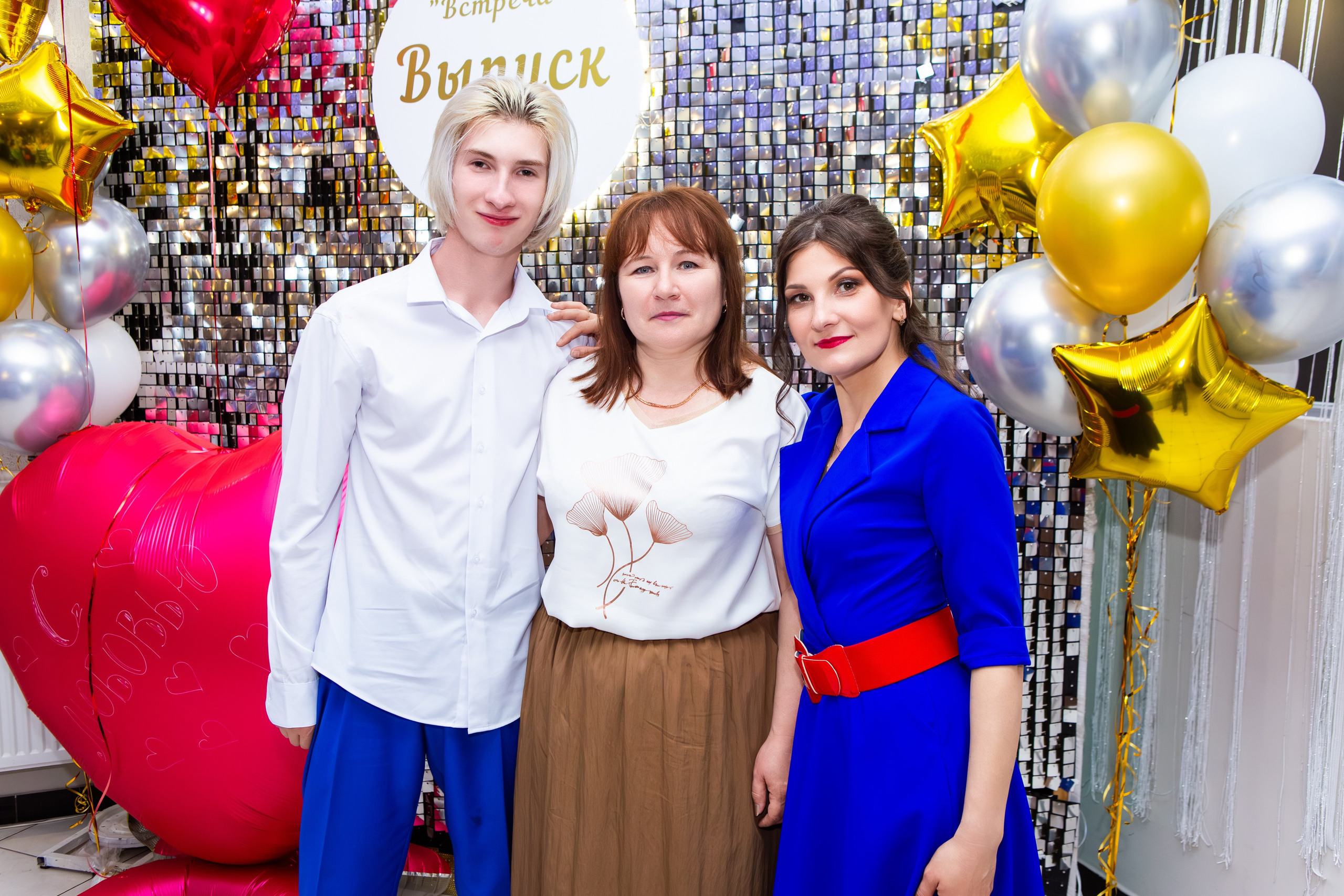 ВЫПУСКНОЙ 2025 для 11 классов. ТВОЙ АЛЬБОМ / ТВОИ ПРАВИЛА