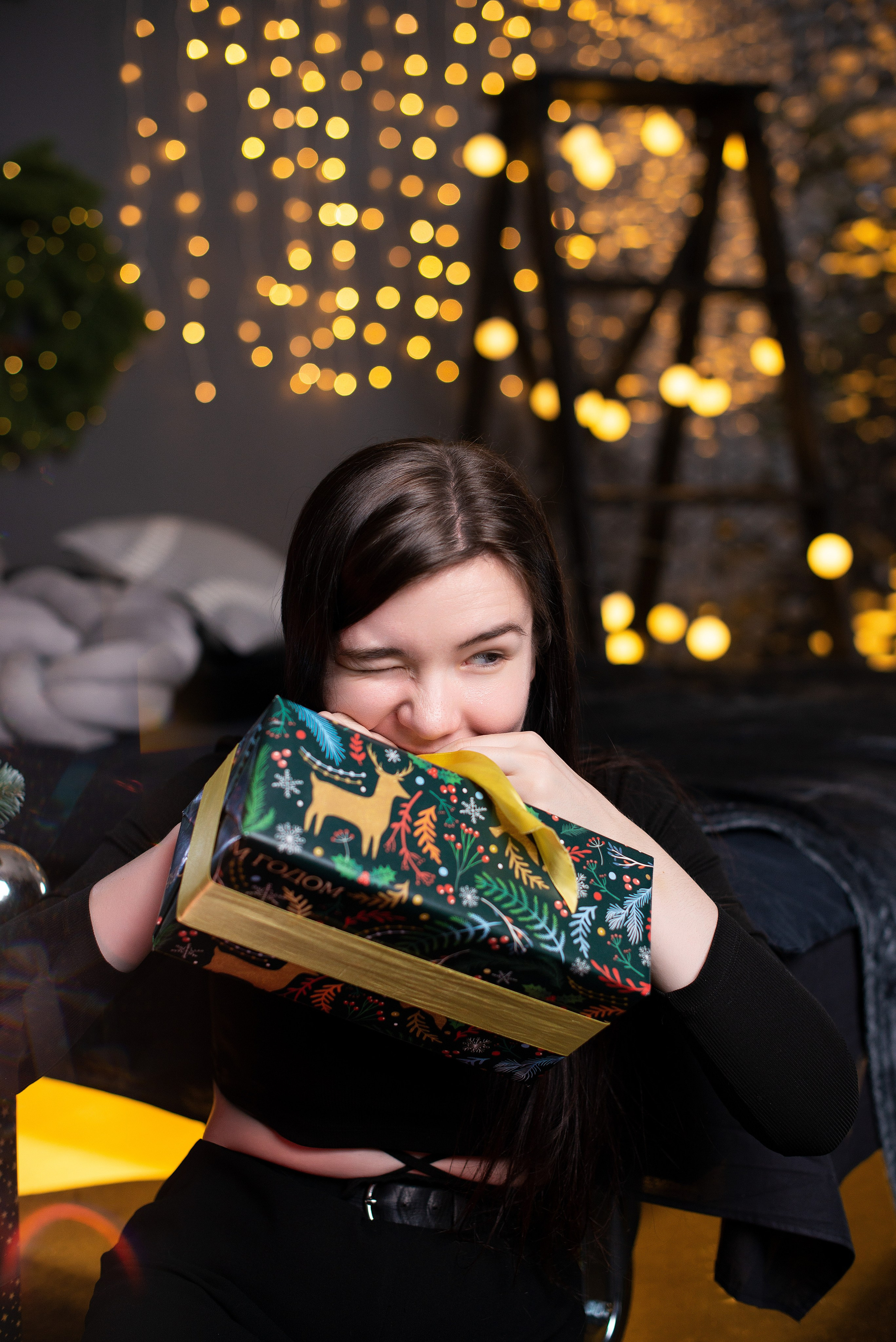 Юлечка в новогодней локации. Творческий фотограф Вологда