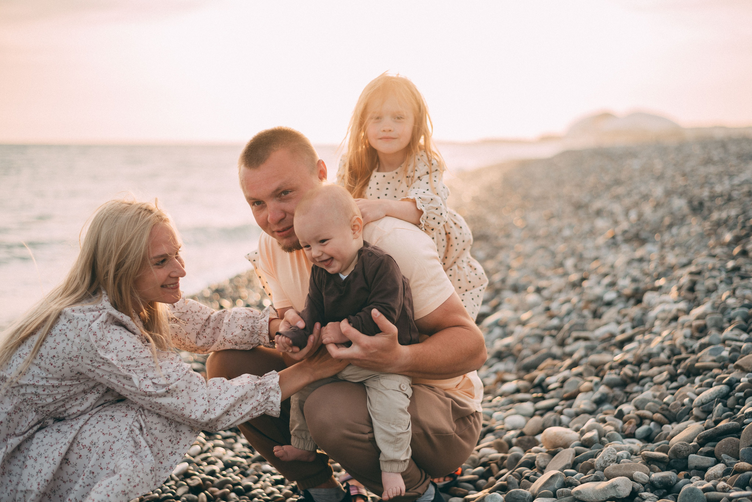 Семейная съемка на берегу моря. Фотограф в Сочи — Маргарита Поганова