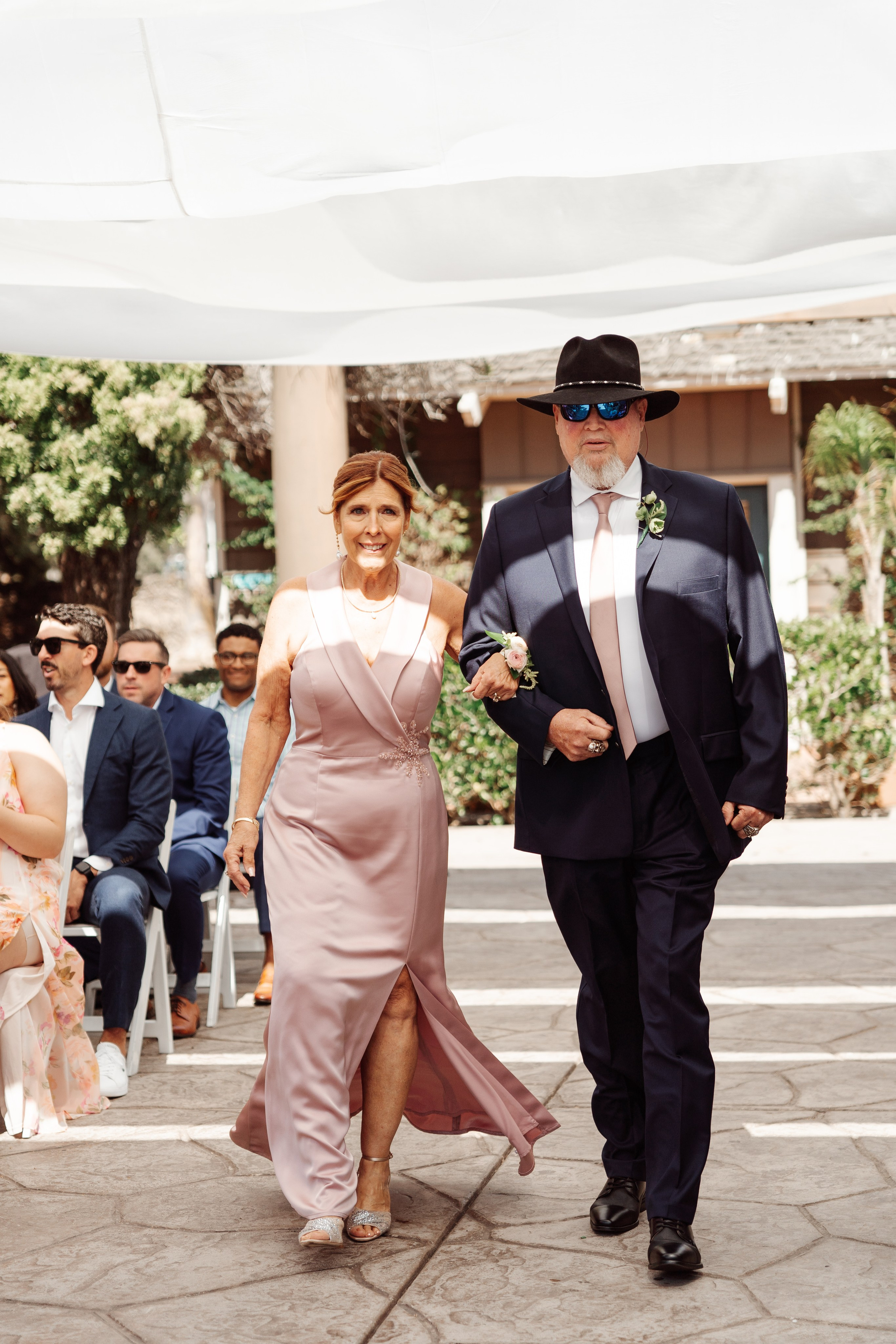 2025-08-16_BryanAmber. Ретушер Зенькевич Света