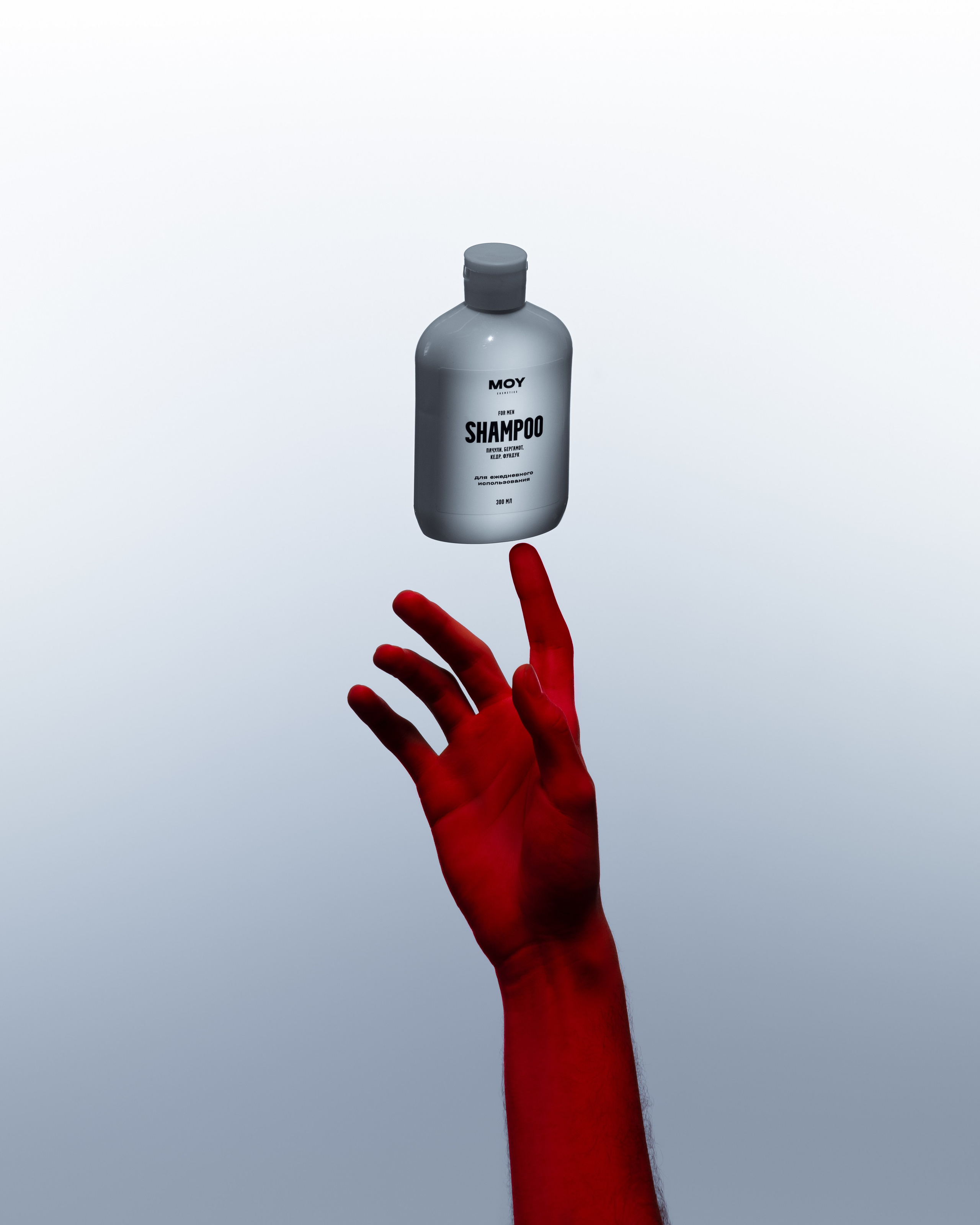 MOY Cosmetics. Photographer. Producer. Retoucher