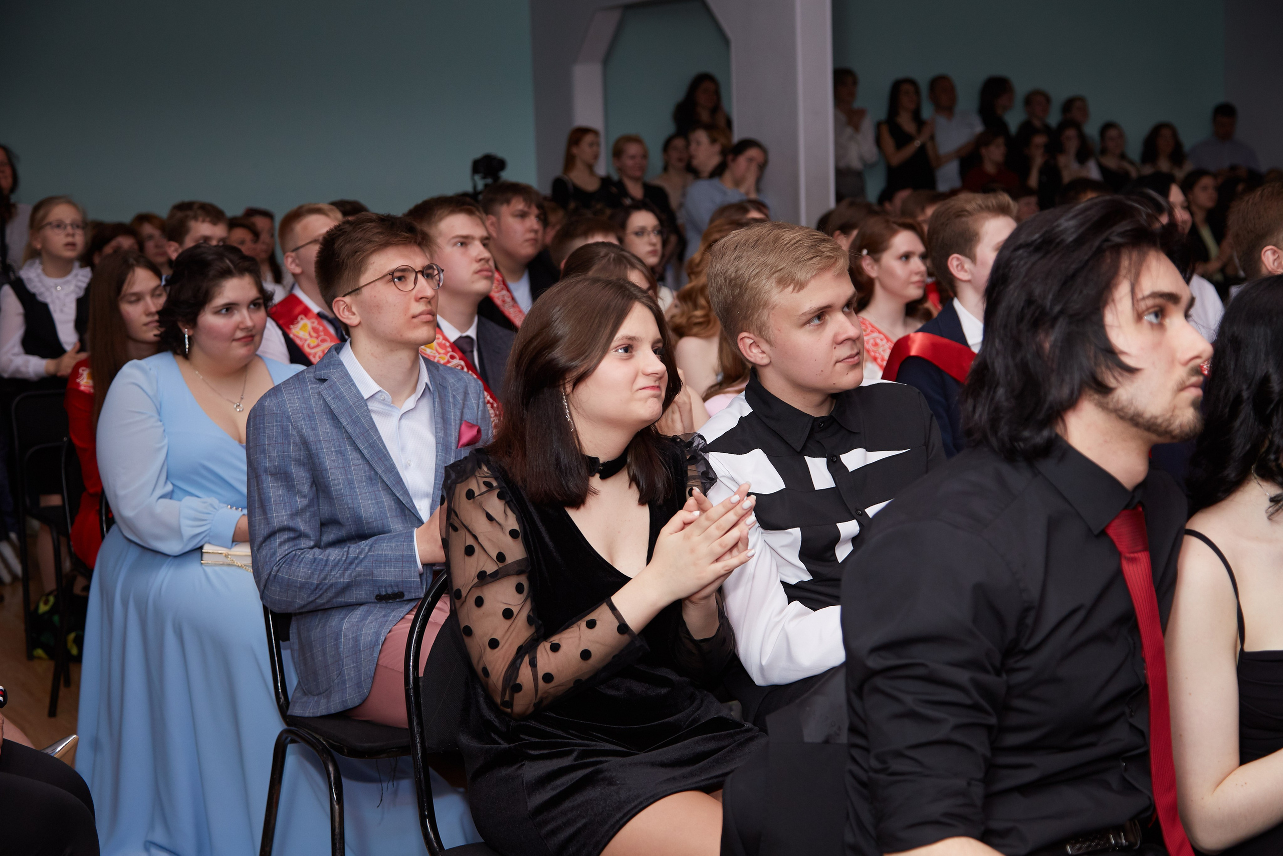 Последний звонок. Фотограф Савченко Люба. Москва