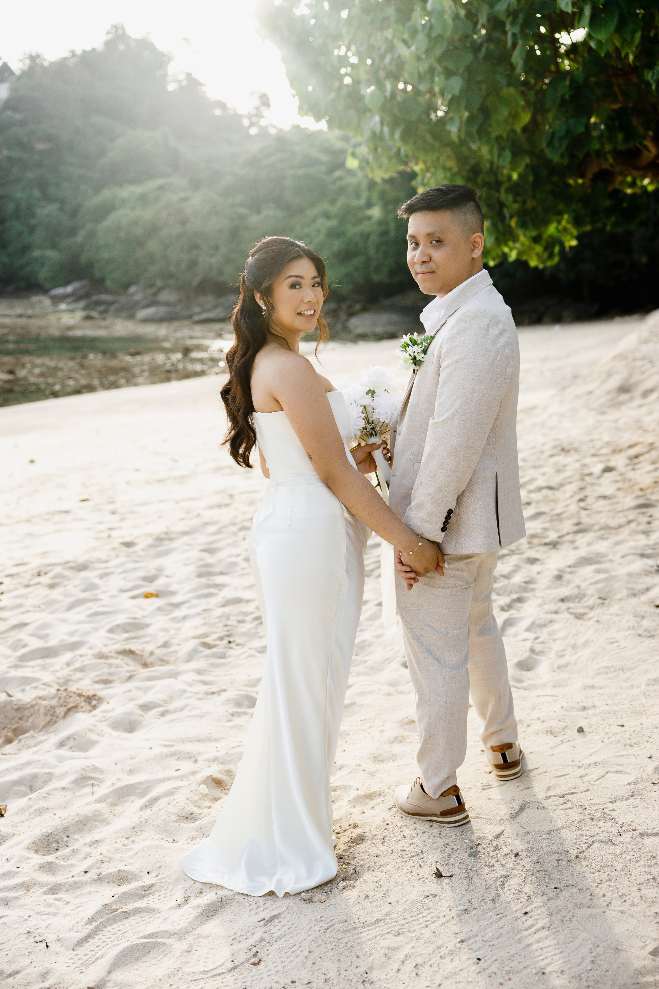 Wedding in Phuket at the Thavorn Hotel. Photographer in Phuket. Photographer Thailand
