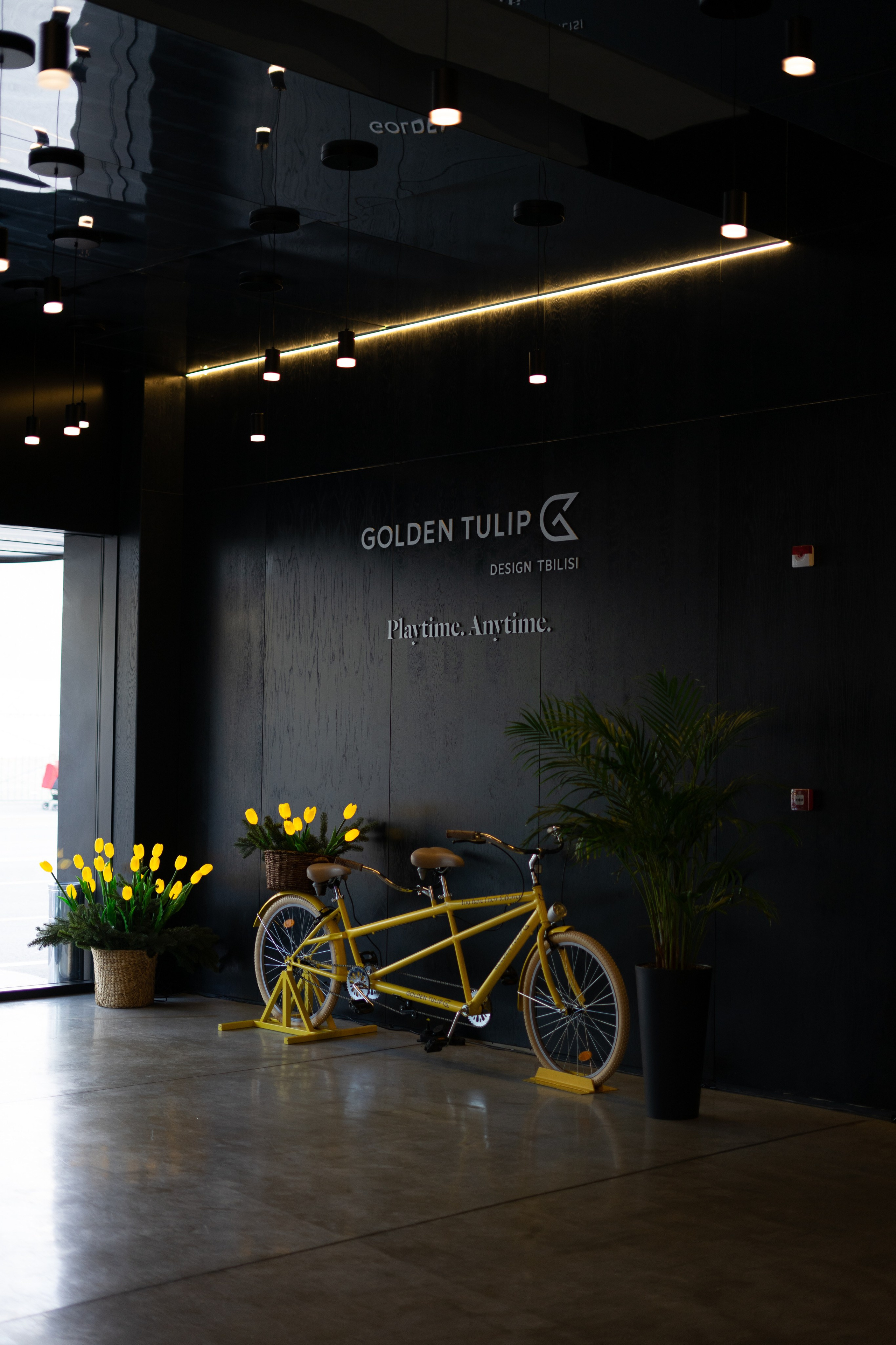 MC from a florist. Портретный и семейный фотограф в Мариуполе, РФ. Даша Жогло