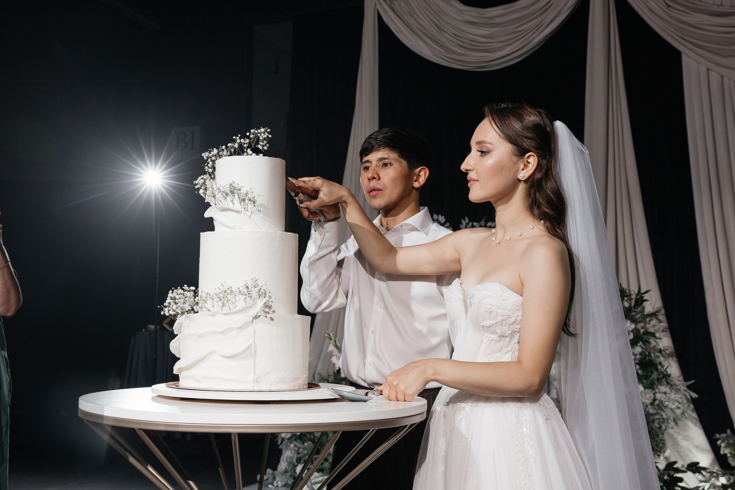 Уютная свадьба — Аскар и Катя на Марсовом поле. Свадебный фотограф в Оренбурге Илья Володьков