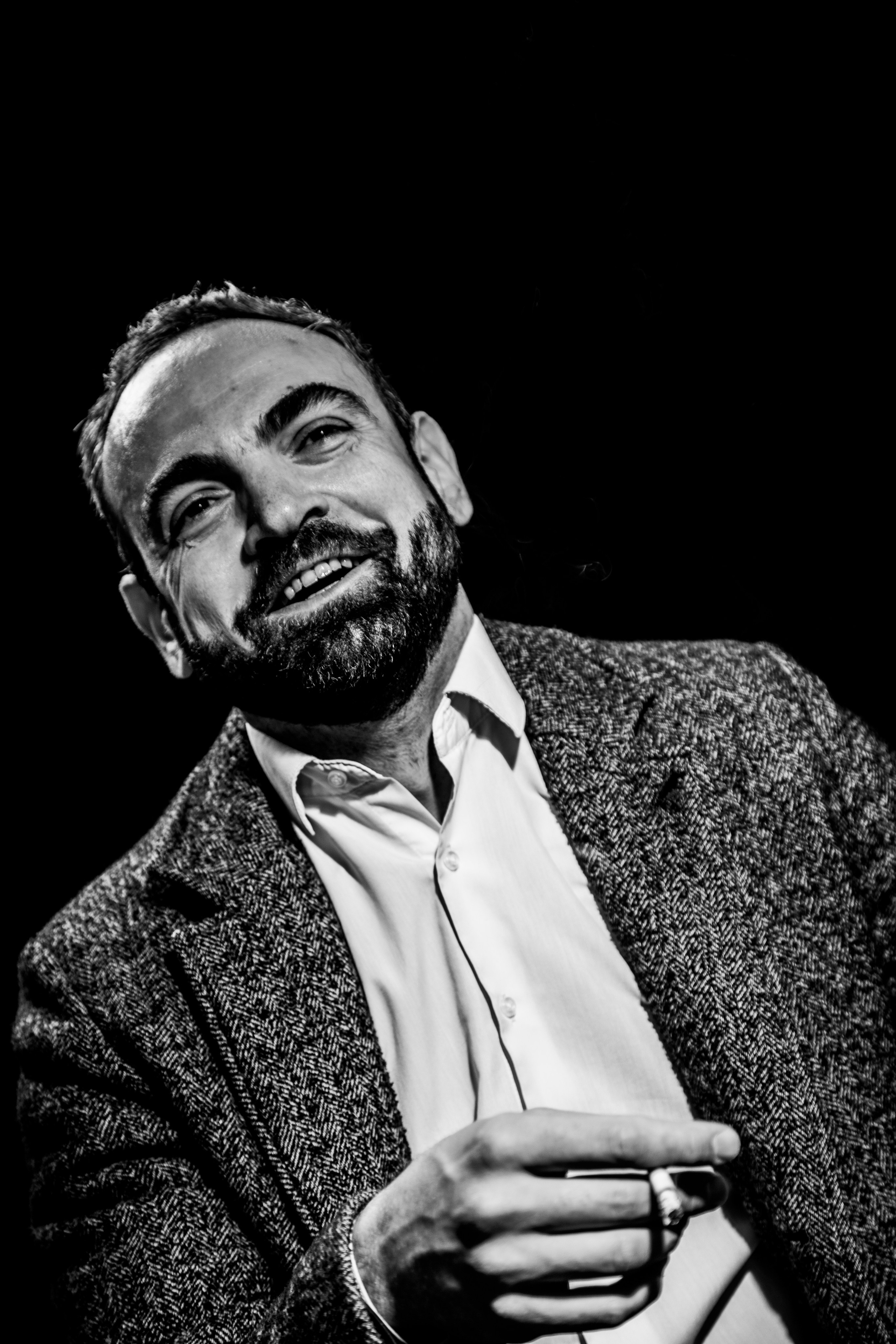 Фотосессия для предпринимателя: основателя видеостудии и видеопродакшена «ARMAKO FILMS» Айка Акопяна. Коммерческий фотограф в Санкт-Петербурге и Москве Полина Мамонтова