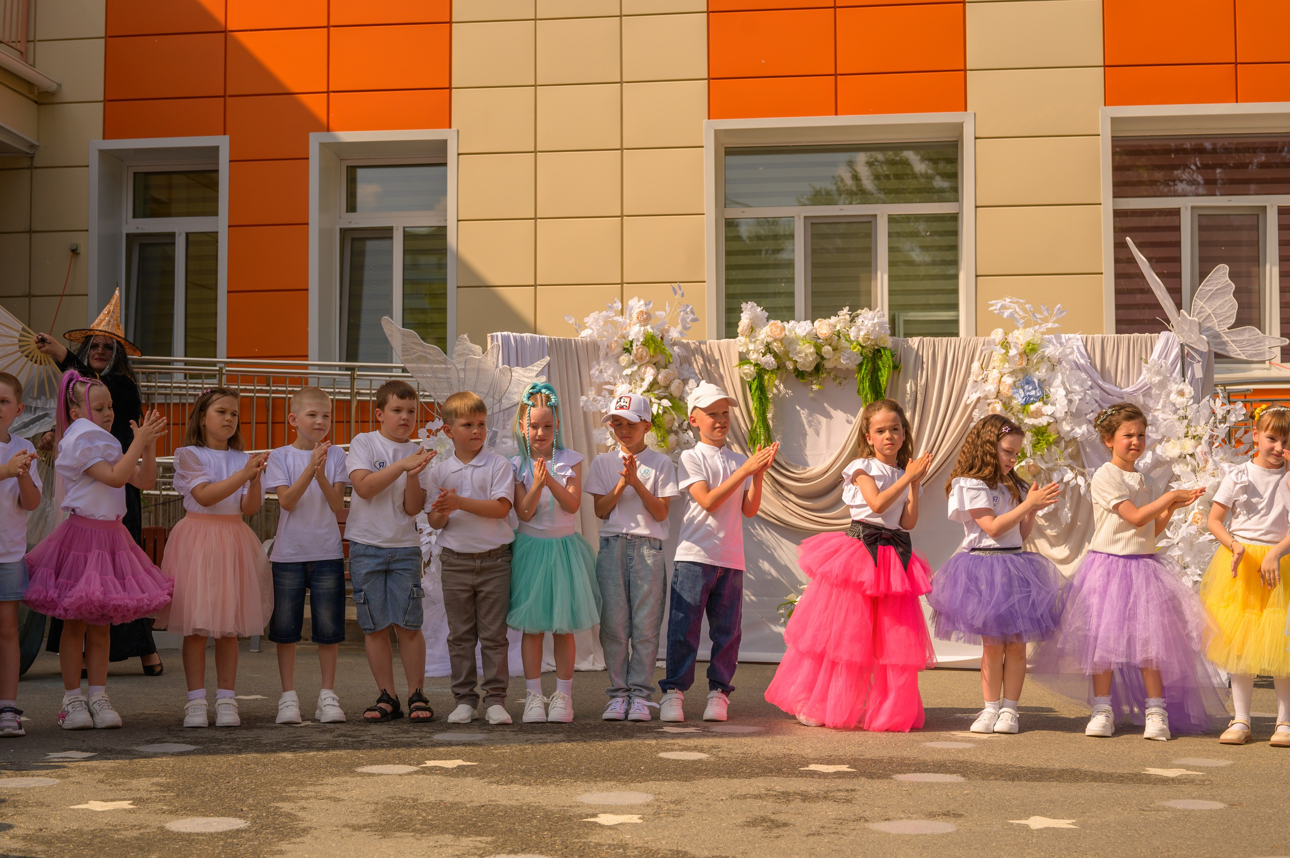 Репортаж выпускного группа «Фантазёры» 3 садик. Фотограф новорожденных, семейный детский в Тюмени Татьяна Морозова