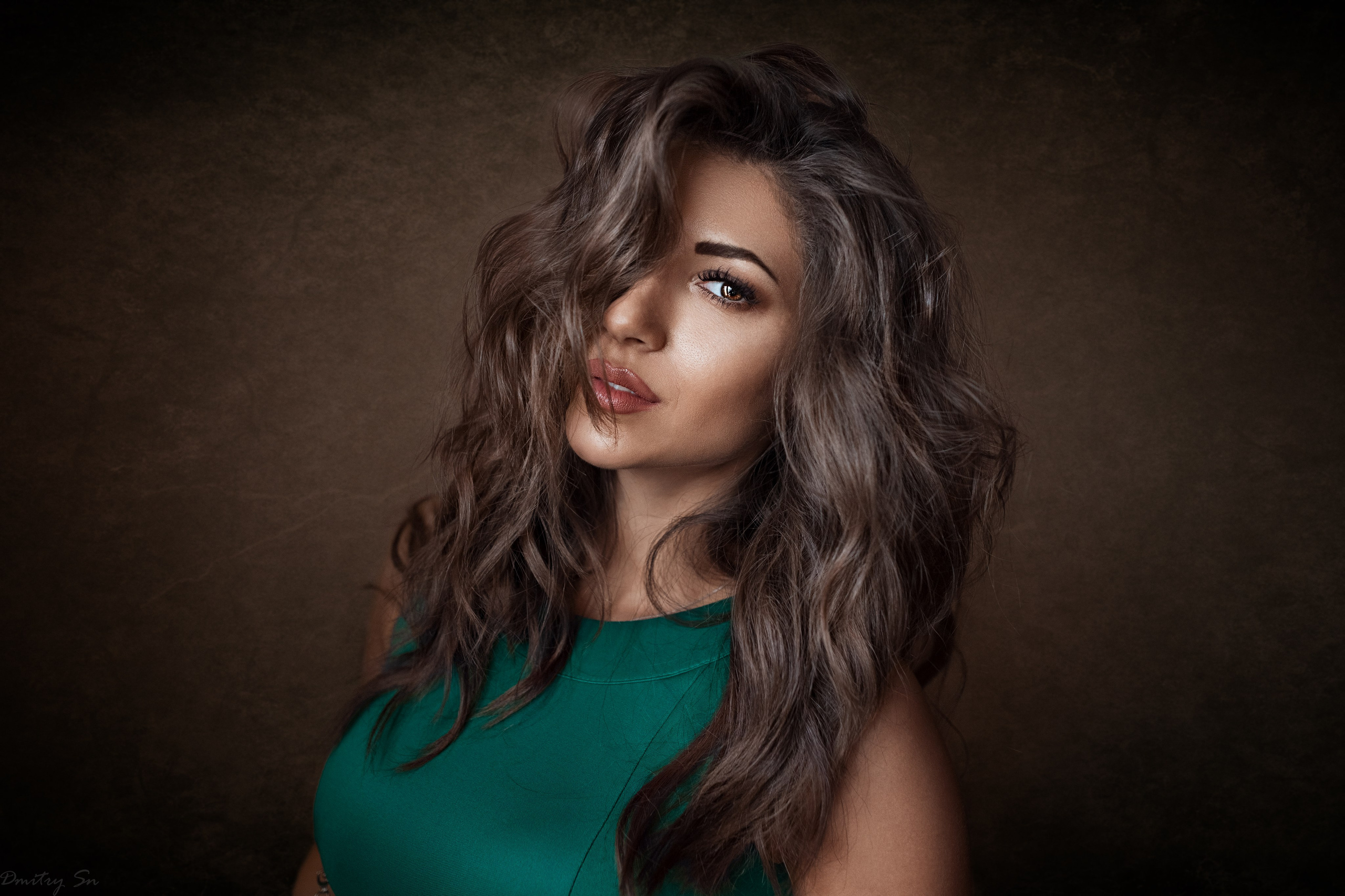 Фотосет у окна с Дарьей для «себя»