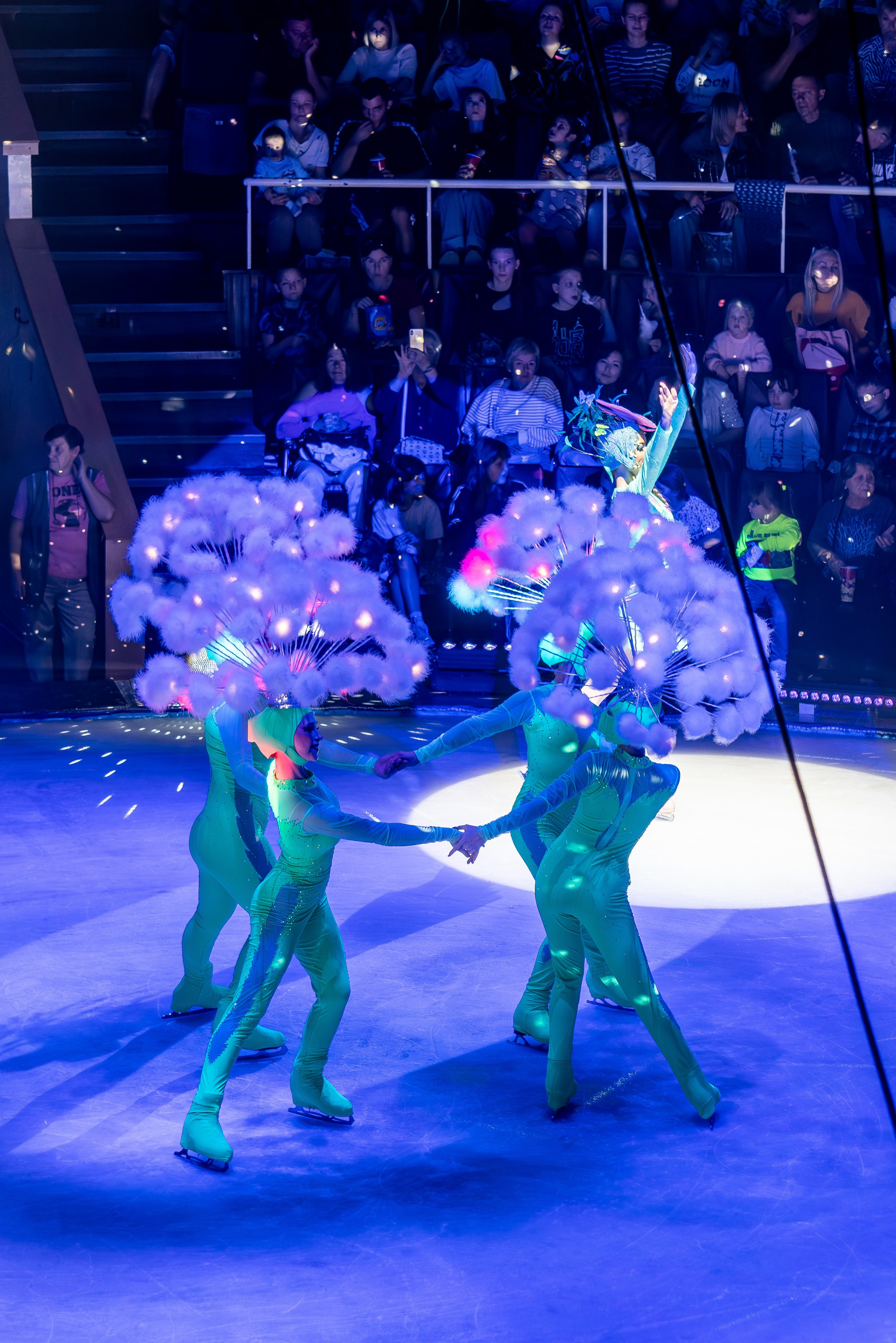 Цирк на льду «Айсберг» в Луганске. Фотограф в РФ и ЛНР Юлия Федосеева