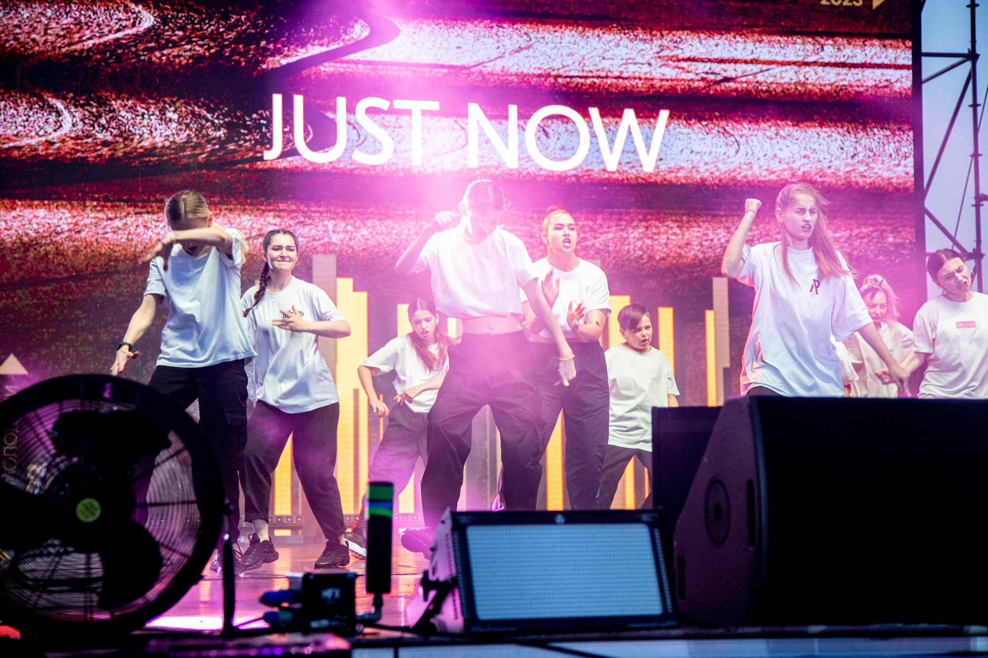 Краевой День молодёжи в Краснодаре 2023. Репортажный, промышленный и маркетплейс-фотограф Дмитрий Чернат