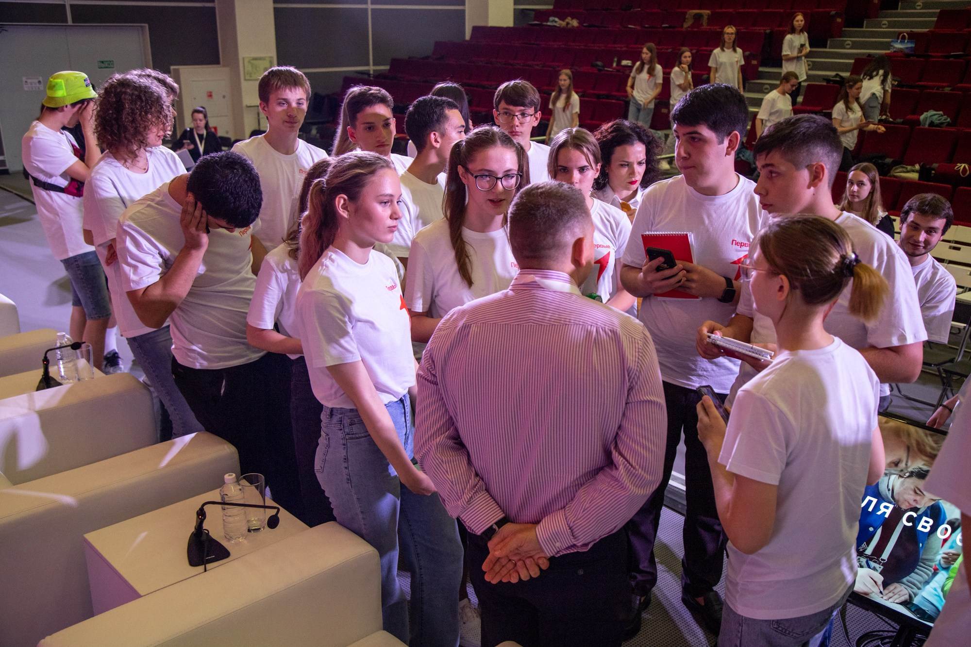 Первый фестиваль Движения Первых в Краснодаре. Репортажный, промышленный и маркетплейс-фотограф Дмитрий Чернат