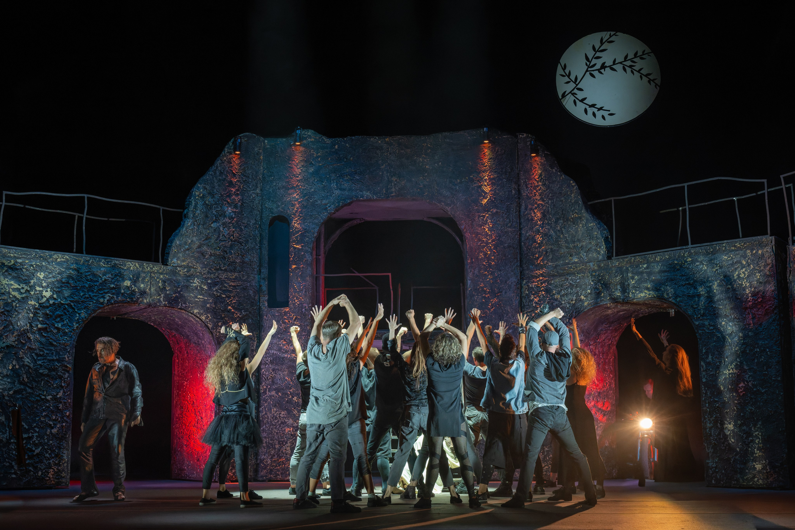 Театр Моссовета: Иисус Христос Супервезда — 35 лет на сцене. Сайт фотографа Сергея Абрамова