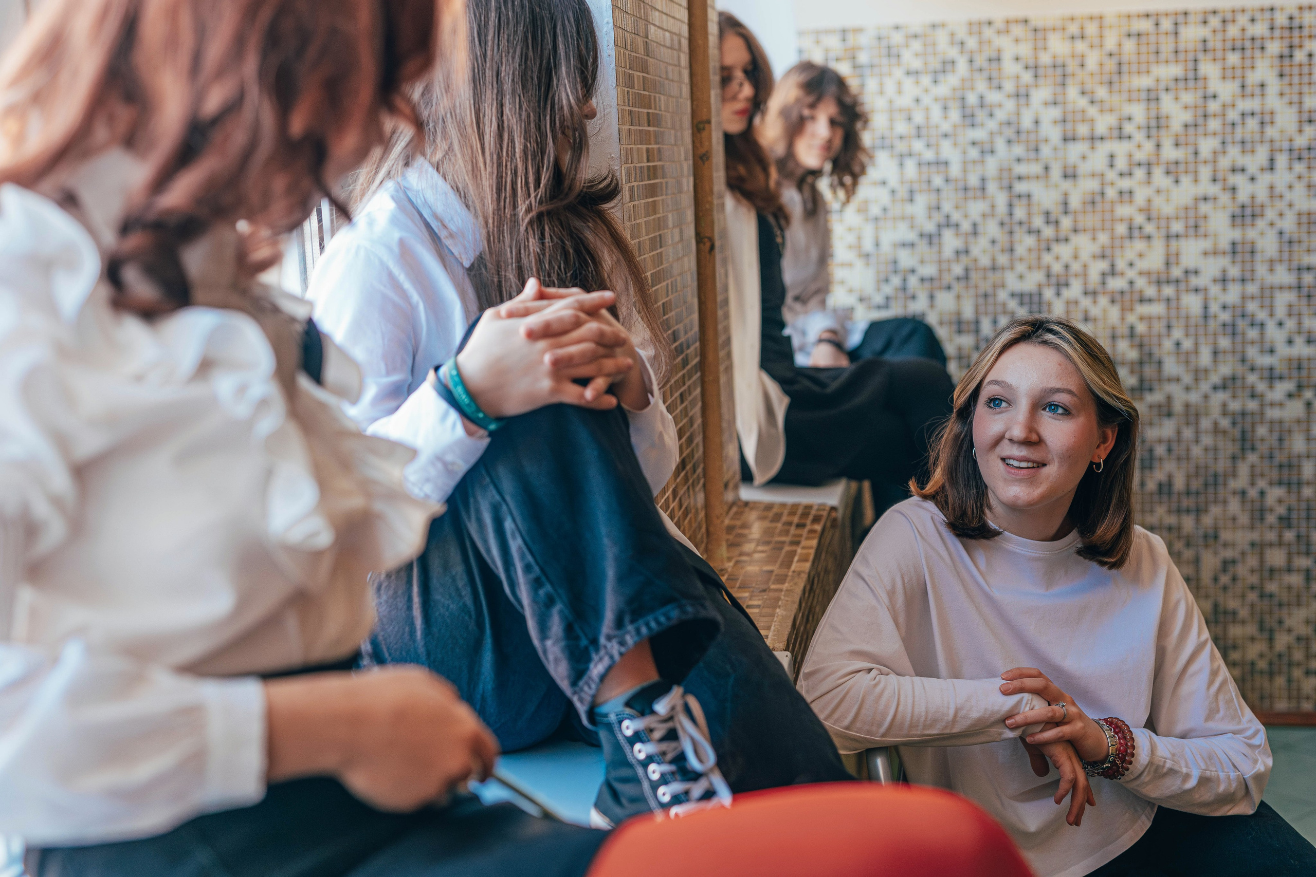 9 класс. Школьные альбомы и альбомы для детского сада. Юлия Осипова. Москва