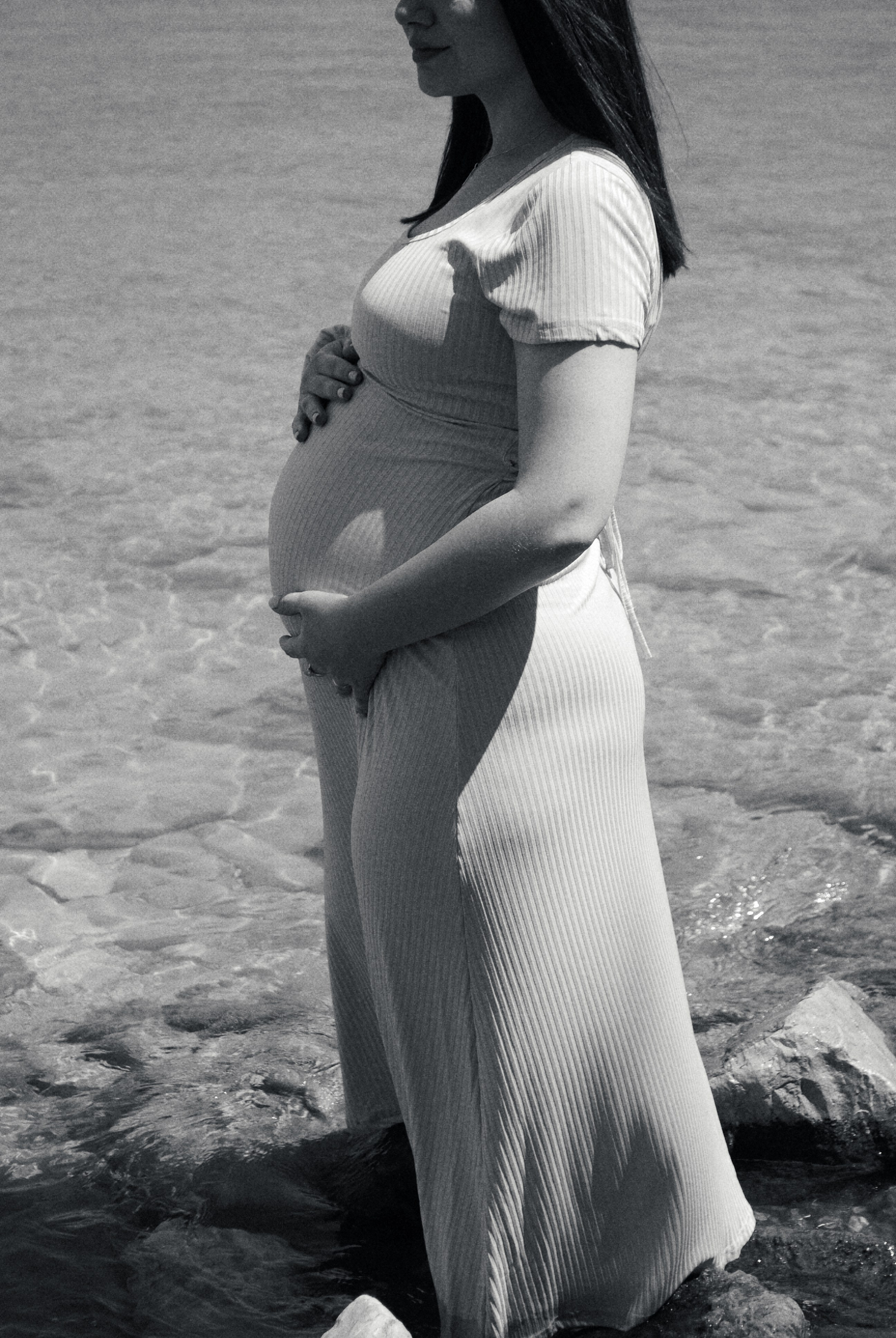 Беременность на берегу моря. Фотограф Мария Мусаелян