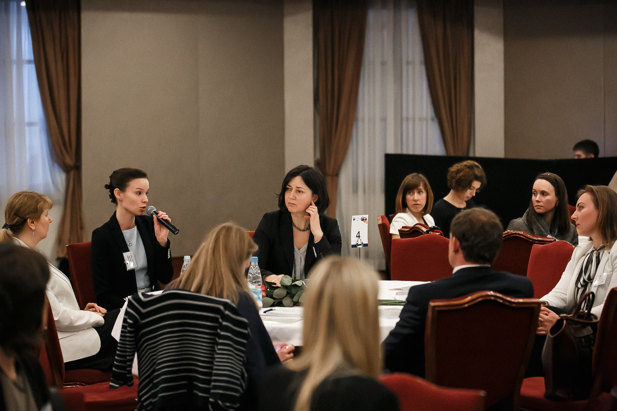 Конференция в «CORINTHIA». Рабочая сторона — бизнес портрет и репортаж в Санкт-Петербурге