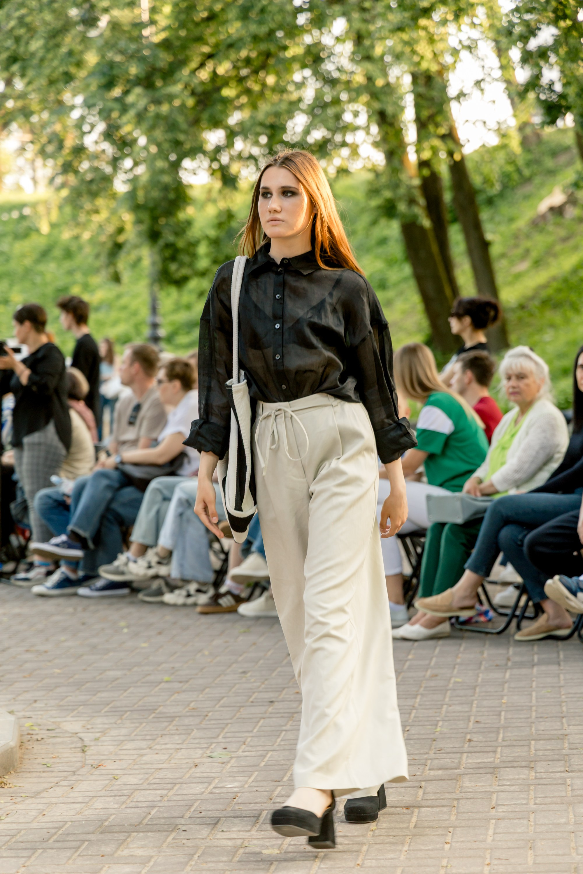 Smolensk Fashion Week 2025_показы_ДЕНЬ 1_ВЕЧЕРНИЙ ПОКАЗ_19:00. Главная