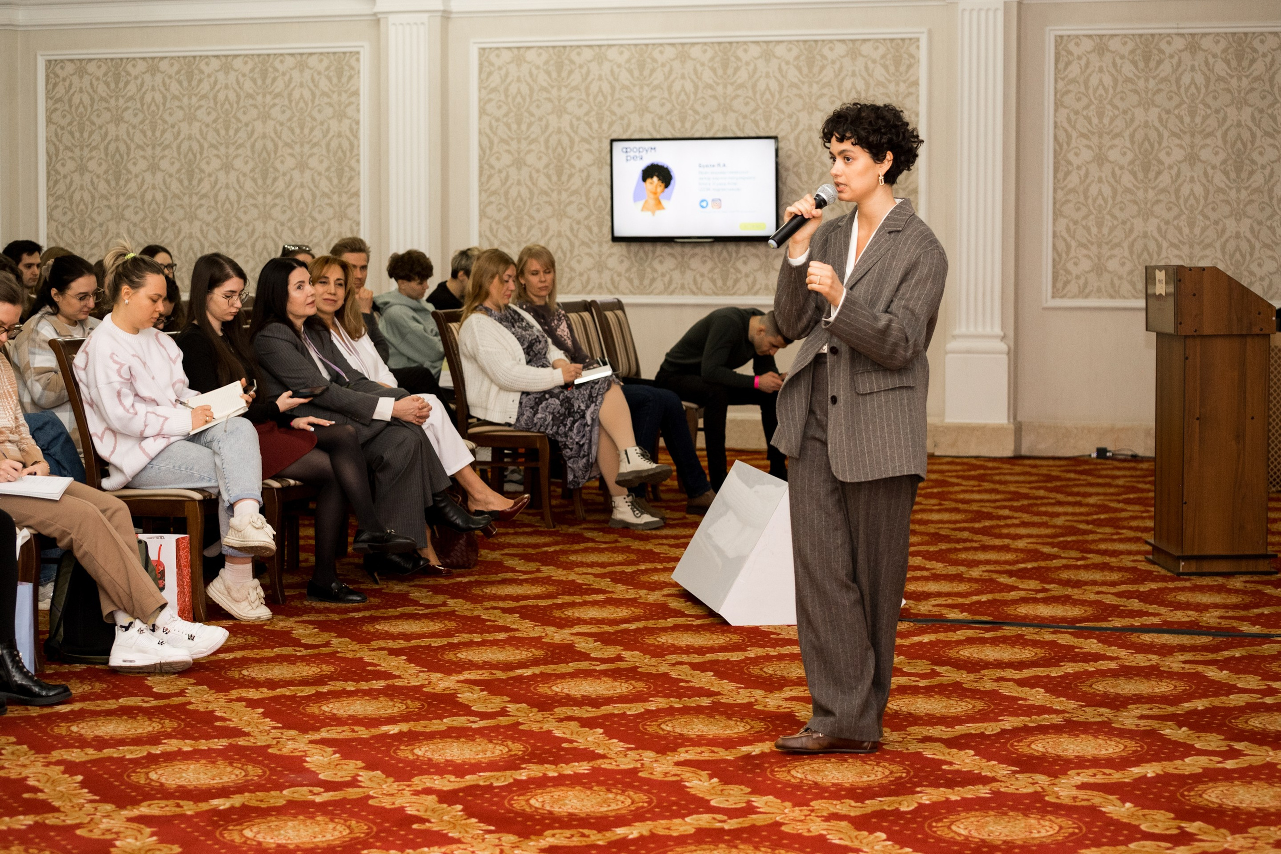 Форум для будущих родителей «Рея» Краснодар. Свадебный и семейный фотограф София Невская