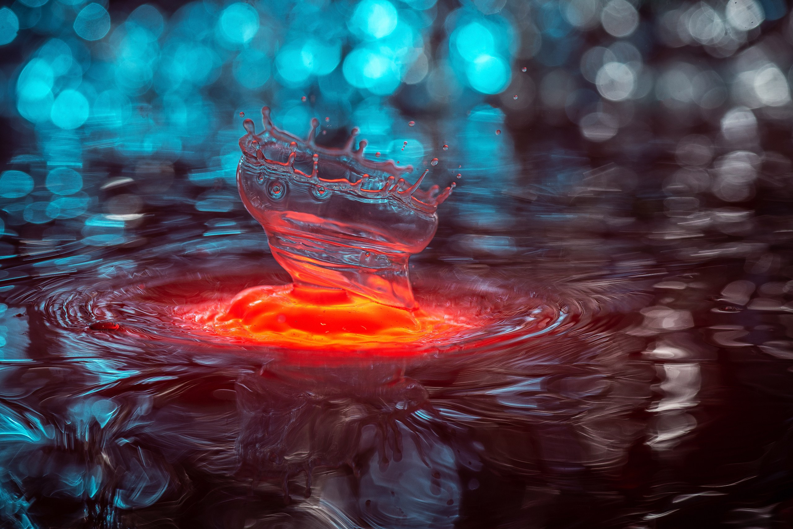 Классические формы. Скульптуры из воды Сергея Толмачева