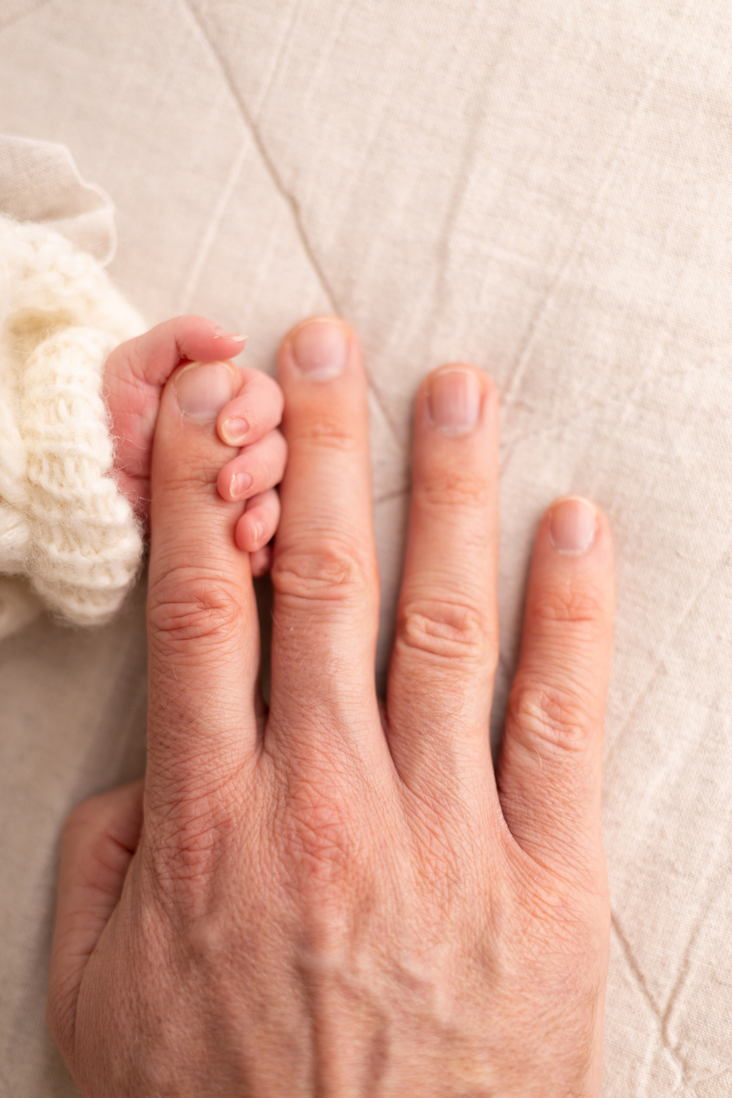 Newborn съемка в стиле Лайф. Фотограф новорожденных малышей в Омске и Омской области Эльвира Камаева