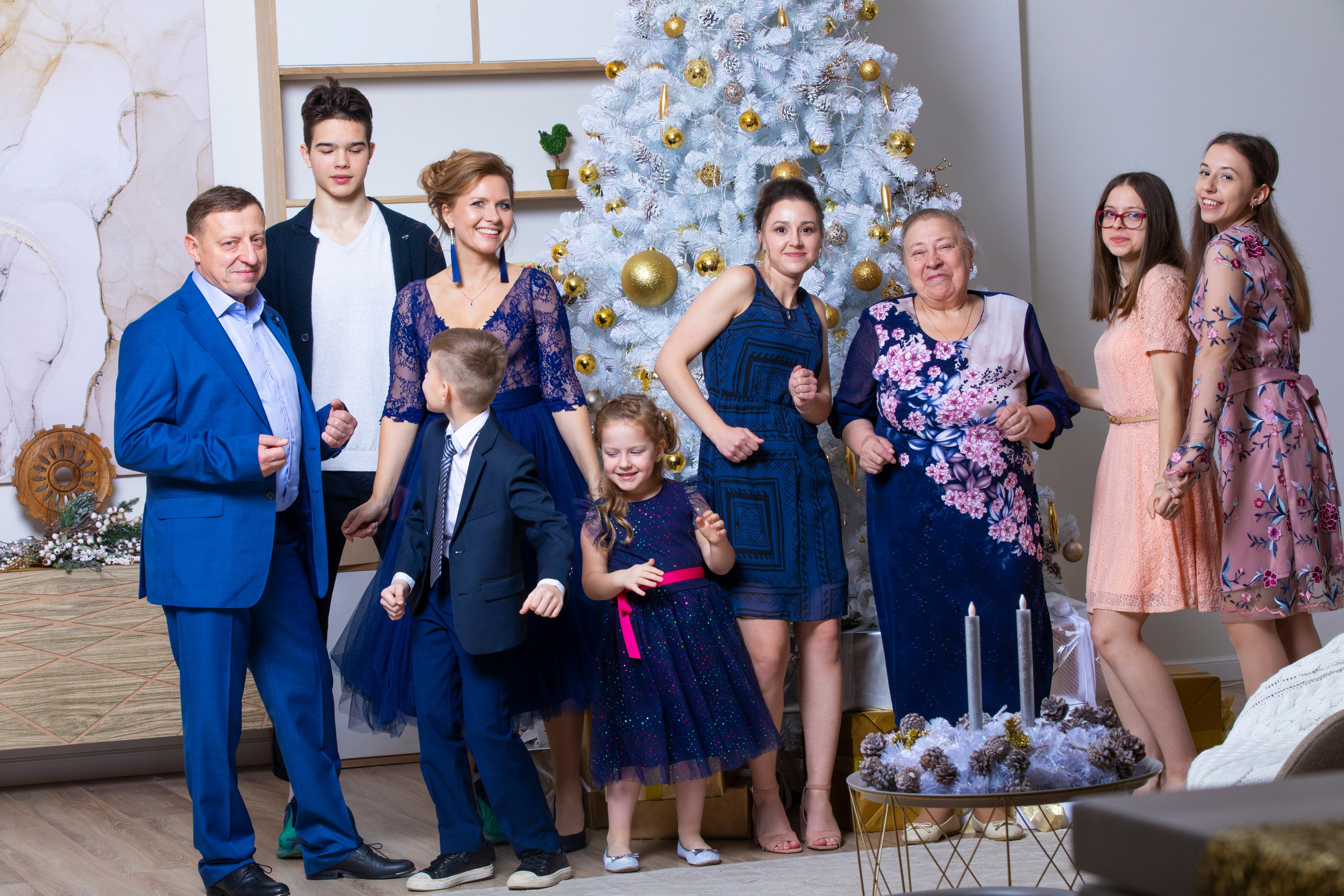 Семейные Съёмки в студии. ФОТОХУДОЖНИК