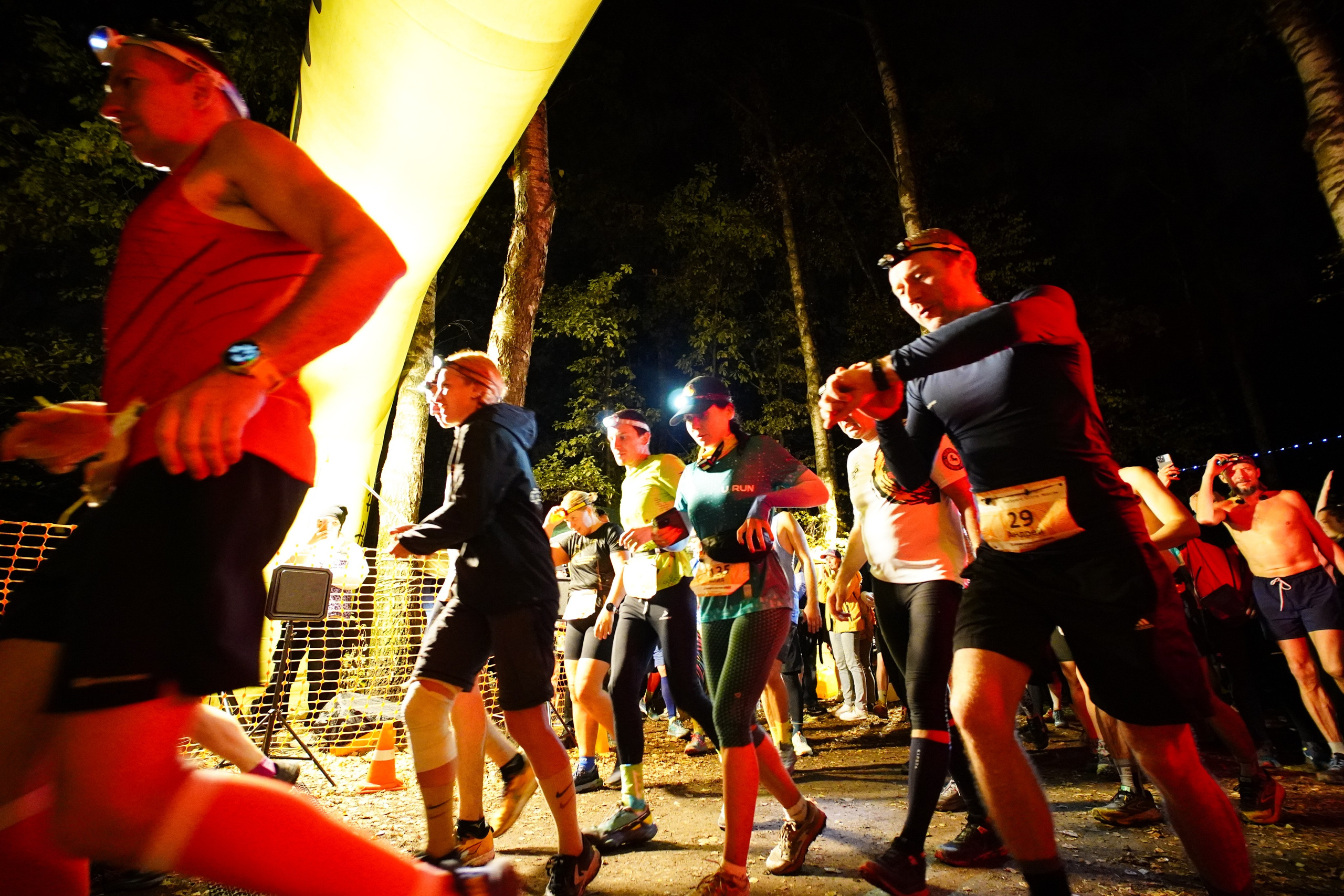 Backyard Ultra Moscow 2024. Роман Капилюшов. Бег. Фото. Видео. г. Люберцы