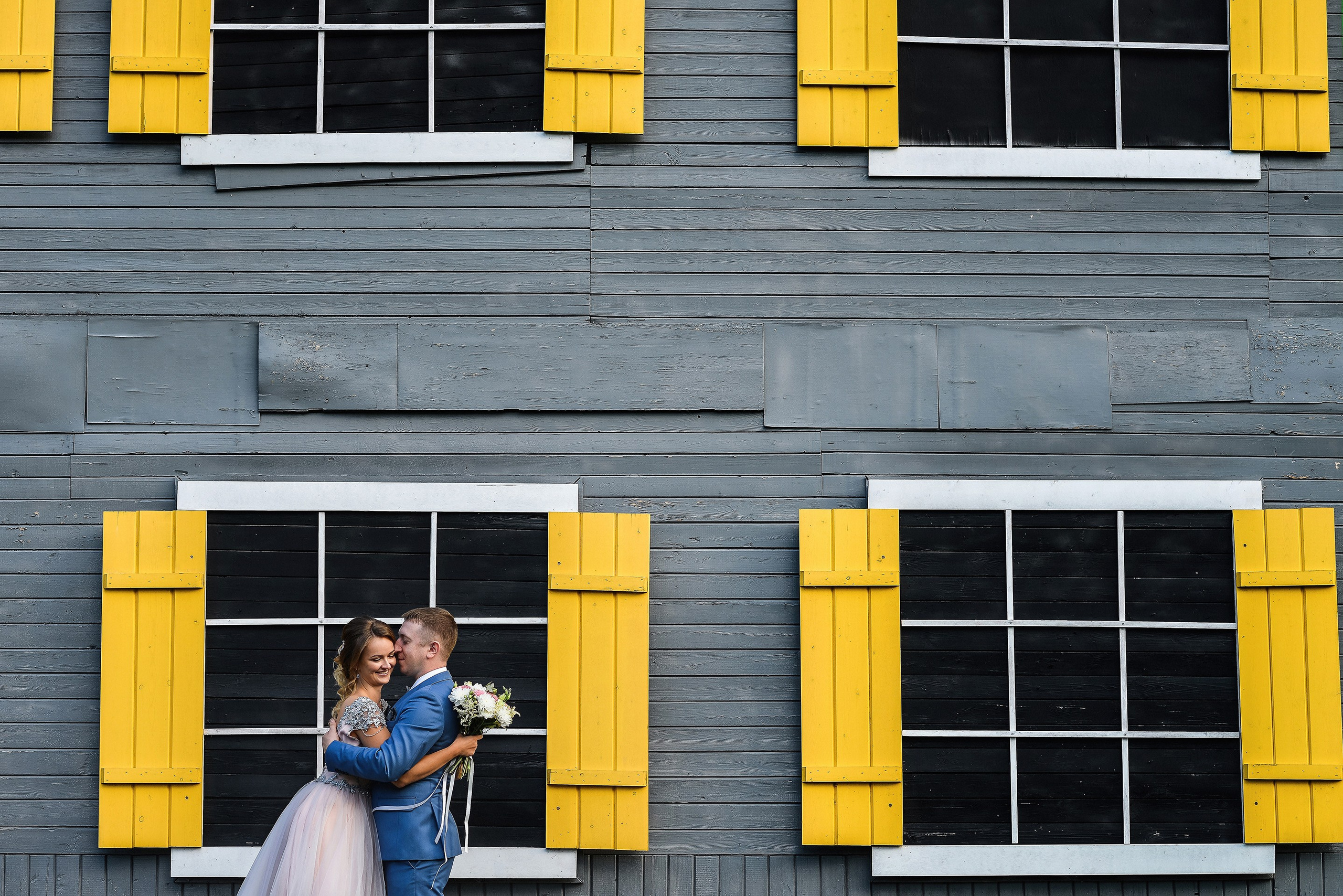 💐 Радик и Яна — душевная загородная свадьба в Villatic | Теплые фото под Красноярском. 📸 Свадебный и семейный фотограф в Красноярске Тихомиров Евгений | 17 лет опыта | 800+ свадеб