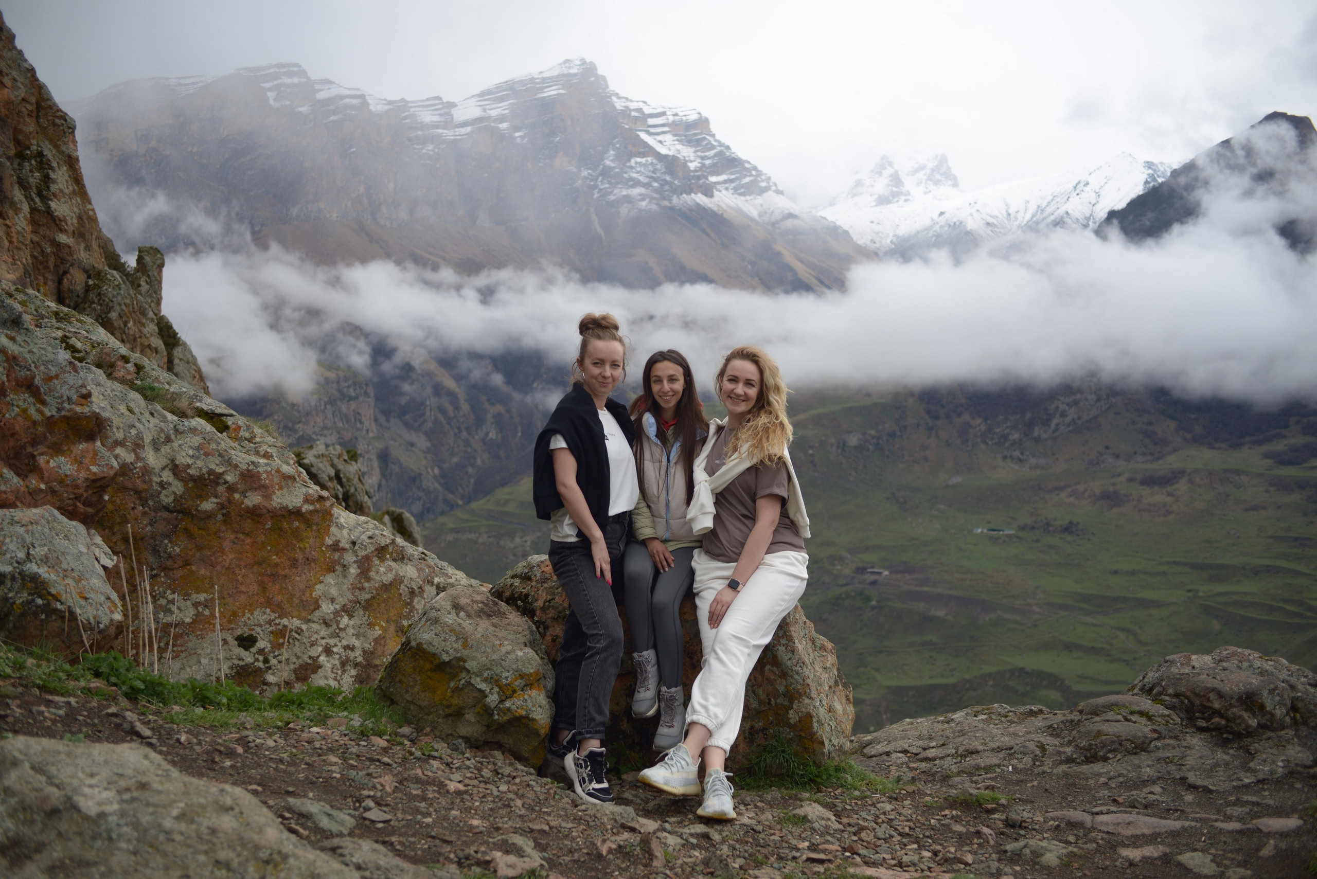 Фотосессия в горах Кавказа с выездом из Кисловодска