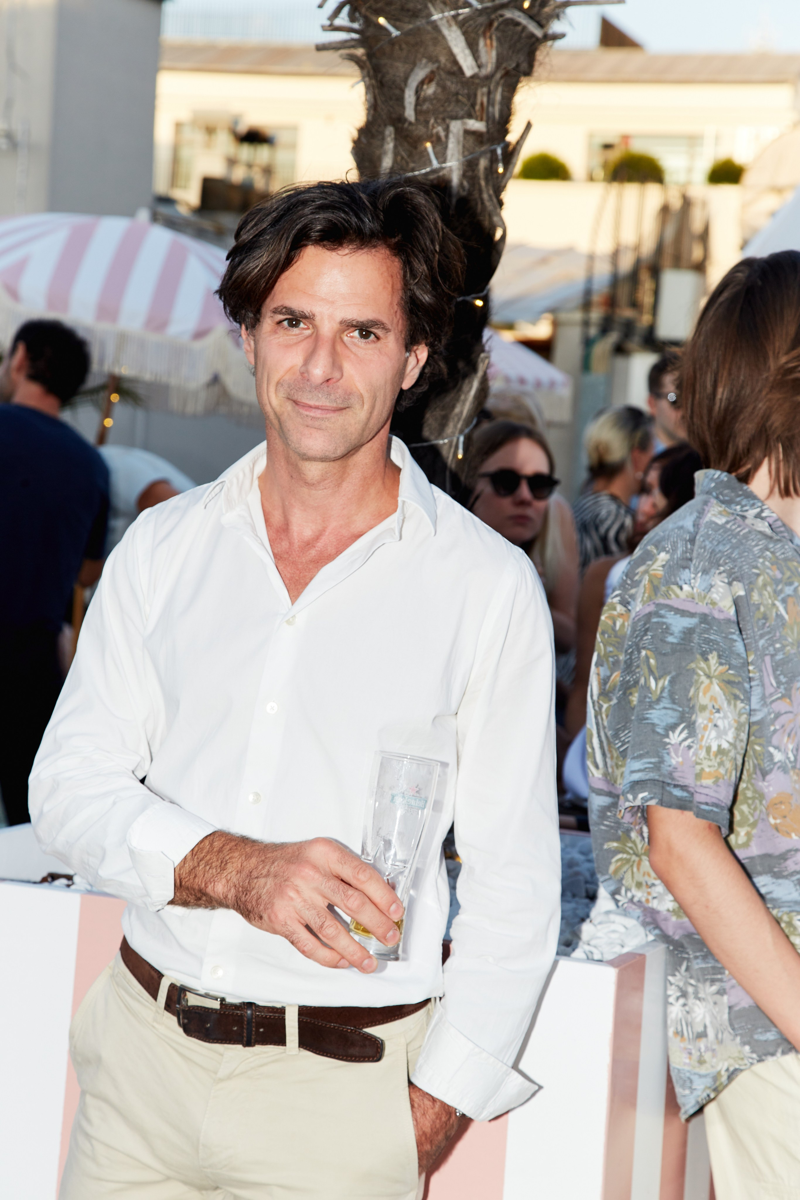 FEVER FRIENDS PARIS PARTY. Photographer Daria Ilkevich