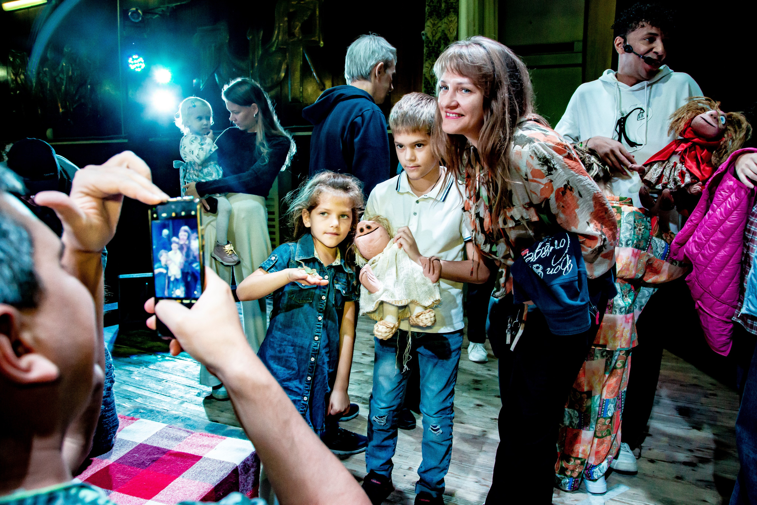 Спектакль театра Саквояж О Красной шапочке. Фотограф в Сочи Юрий Шептаев