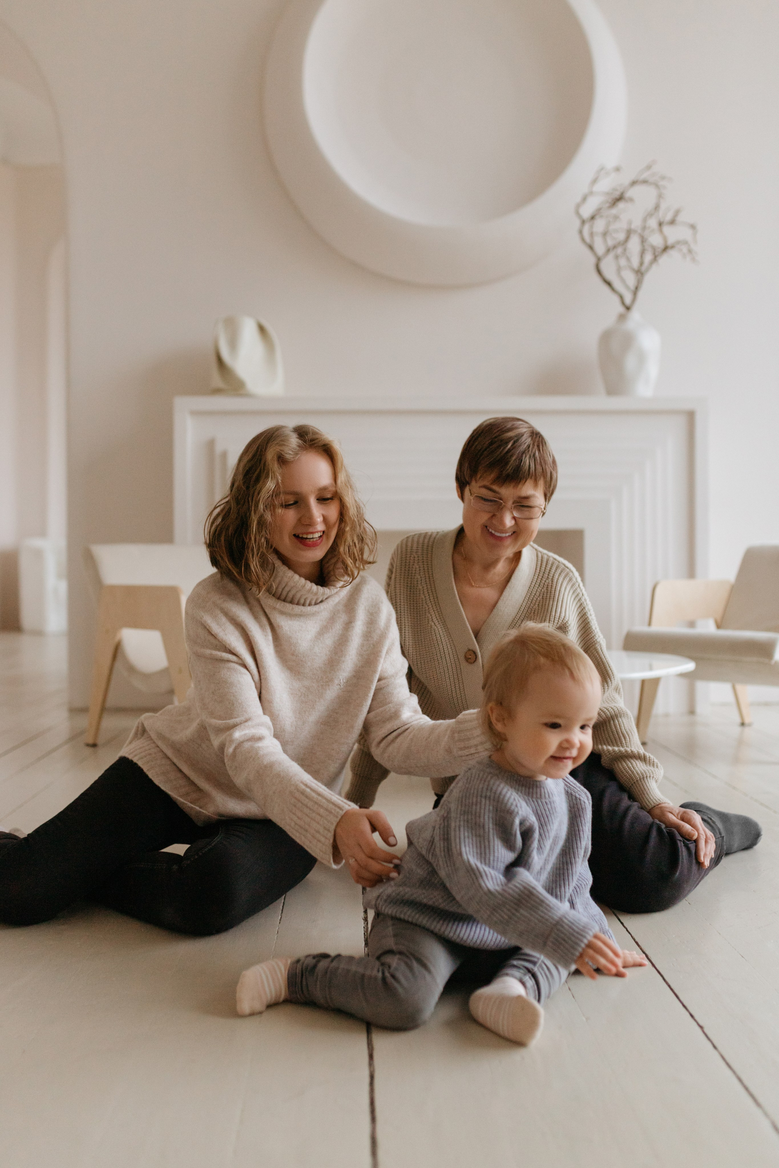 Семейная фотосессия. Сестры Карабаза. Фотографы и ретушеры в Москве и Санкт-Петербурге