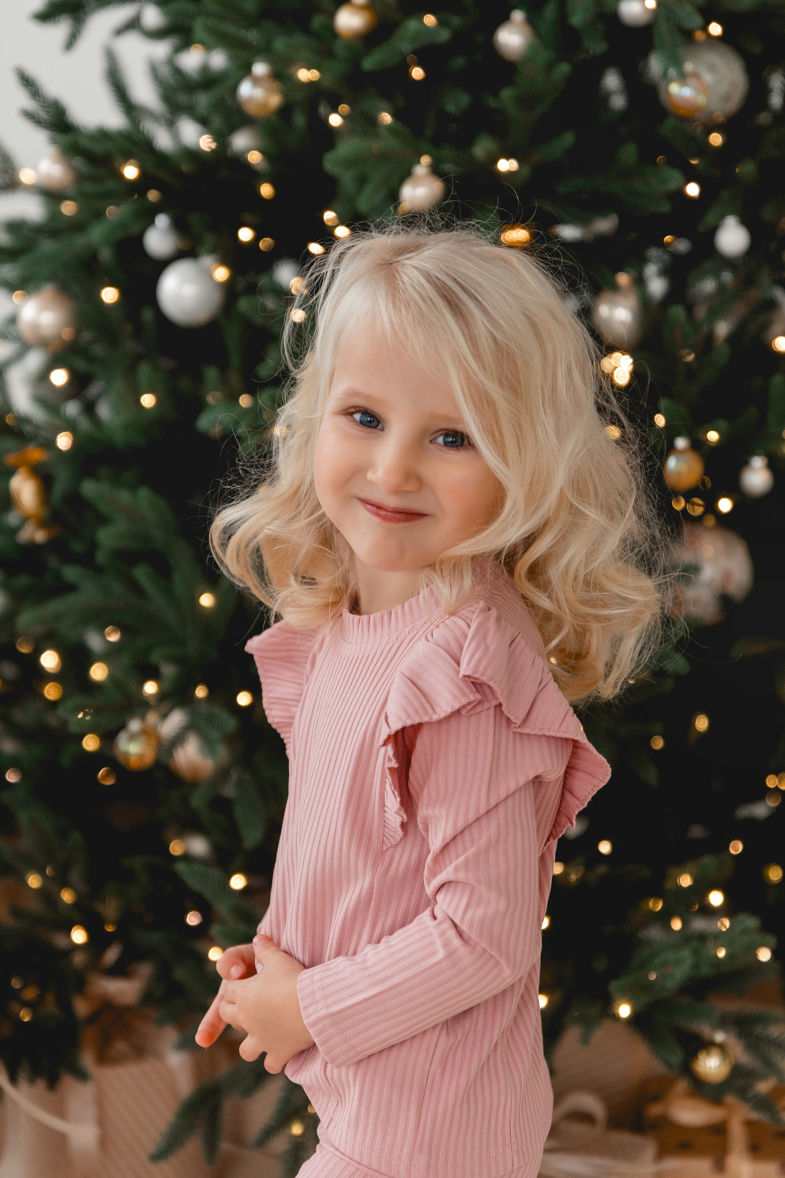 Олеся, Полина и Лера. Главная