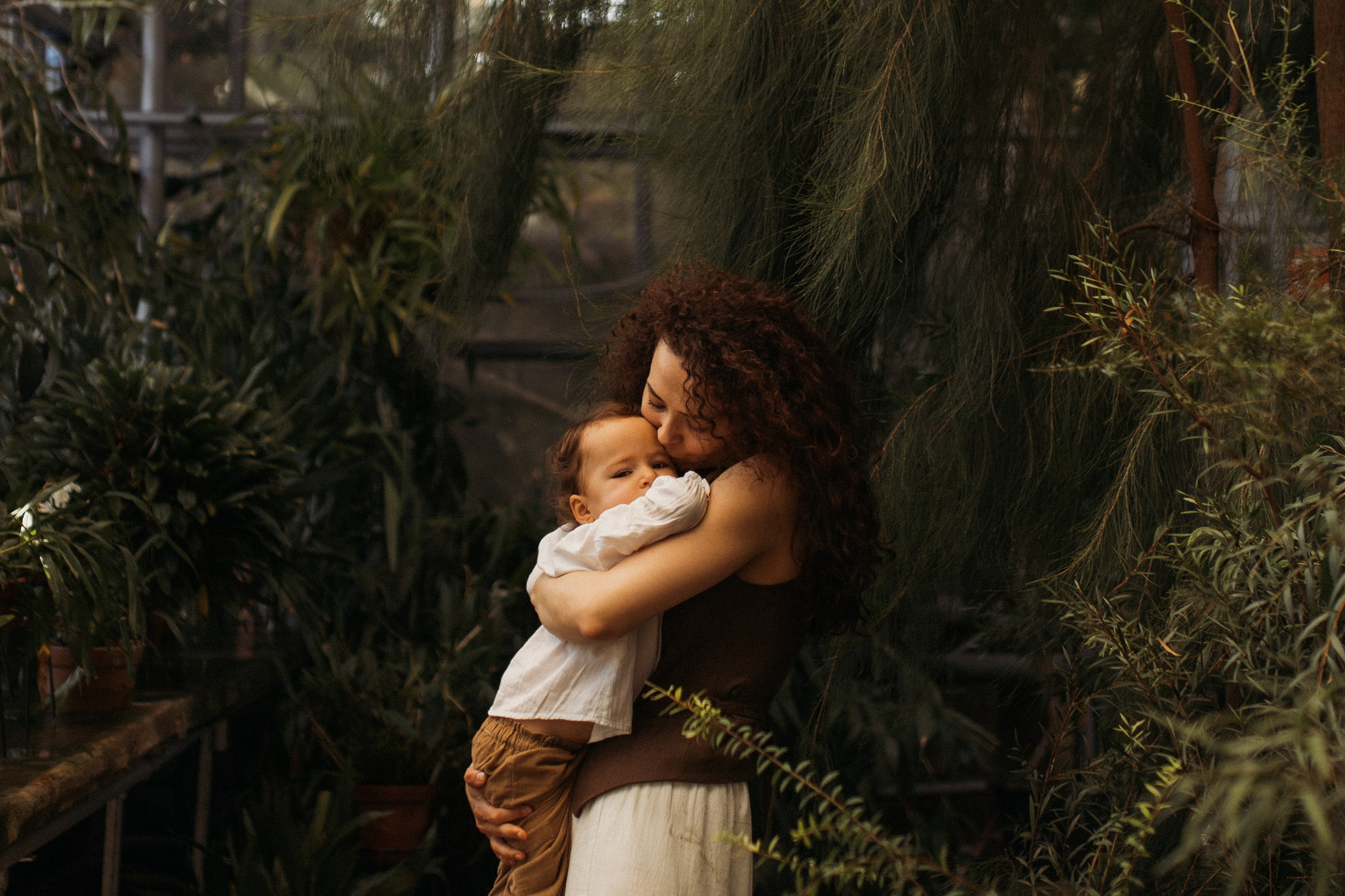 Зарина и София съемка в оранжерее. Семейный и свадебный фотограф в Москве и Зеленограде Марина Малярова