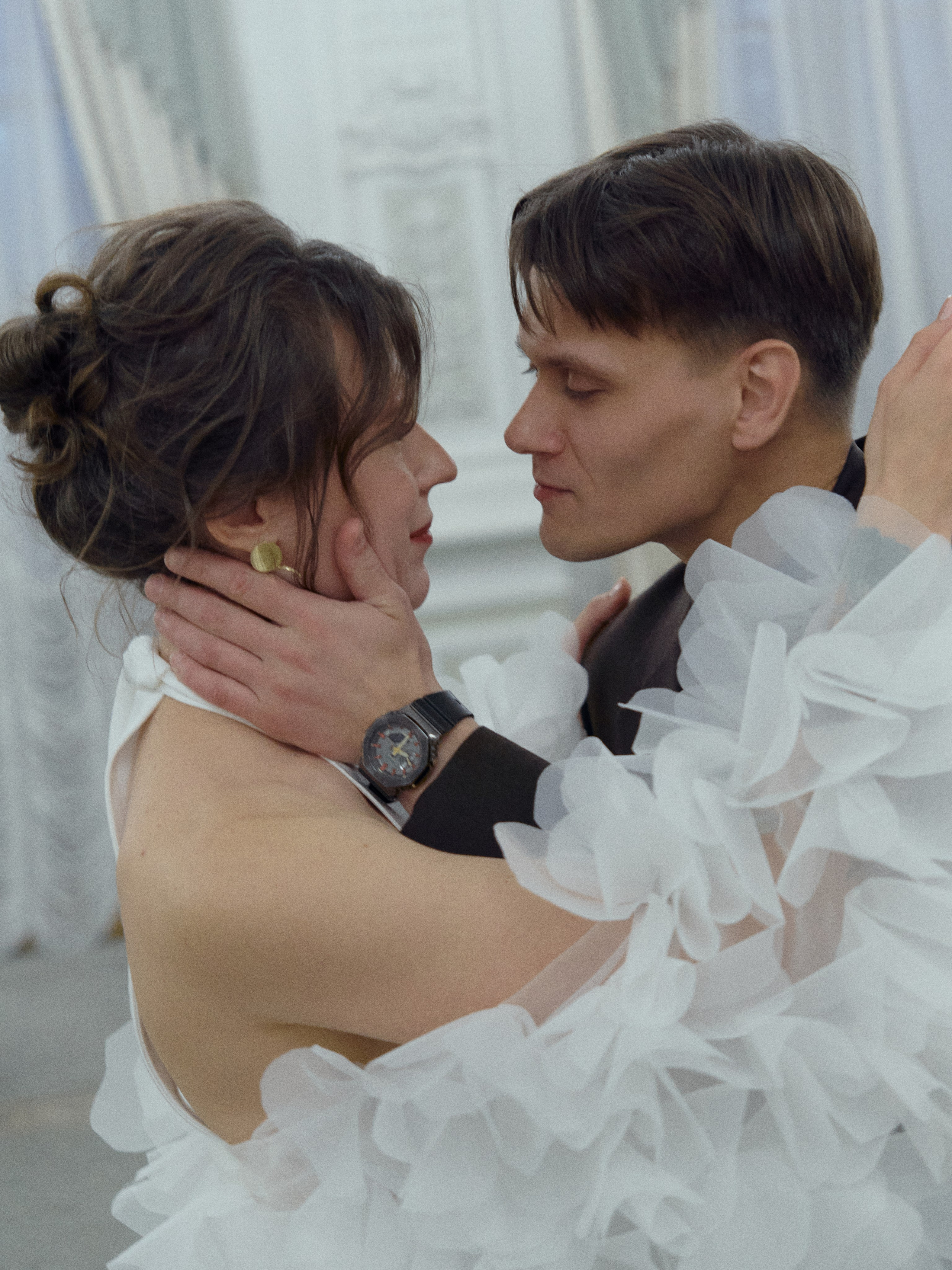 Let me fall in love with you. Vokueva's-footage