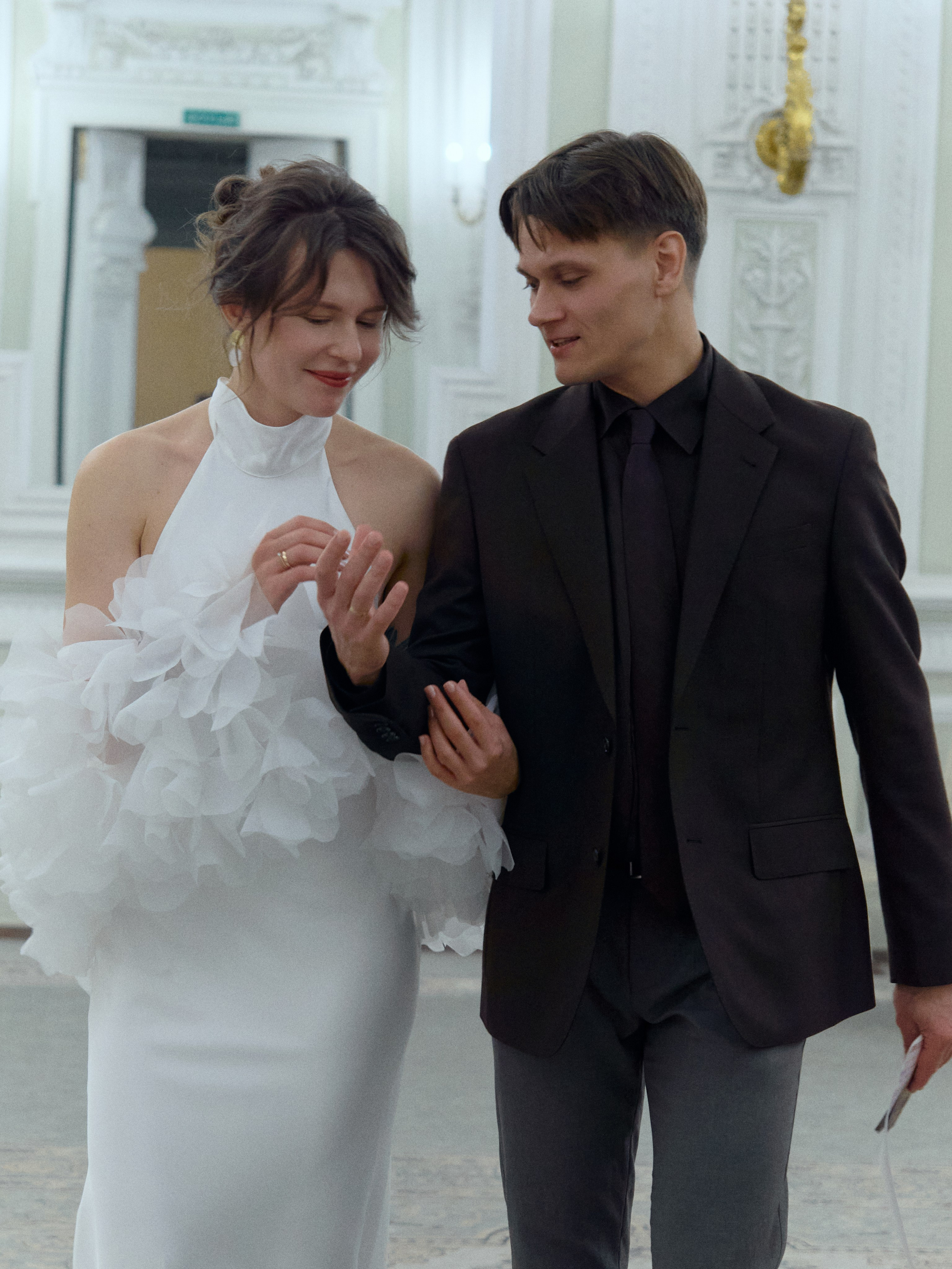 Let me fall in love with you. Vokueva's-footage