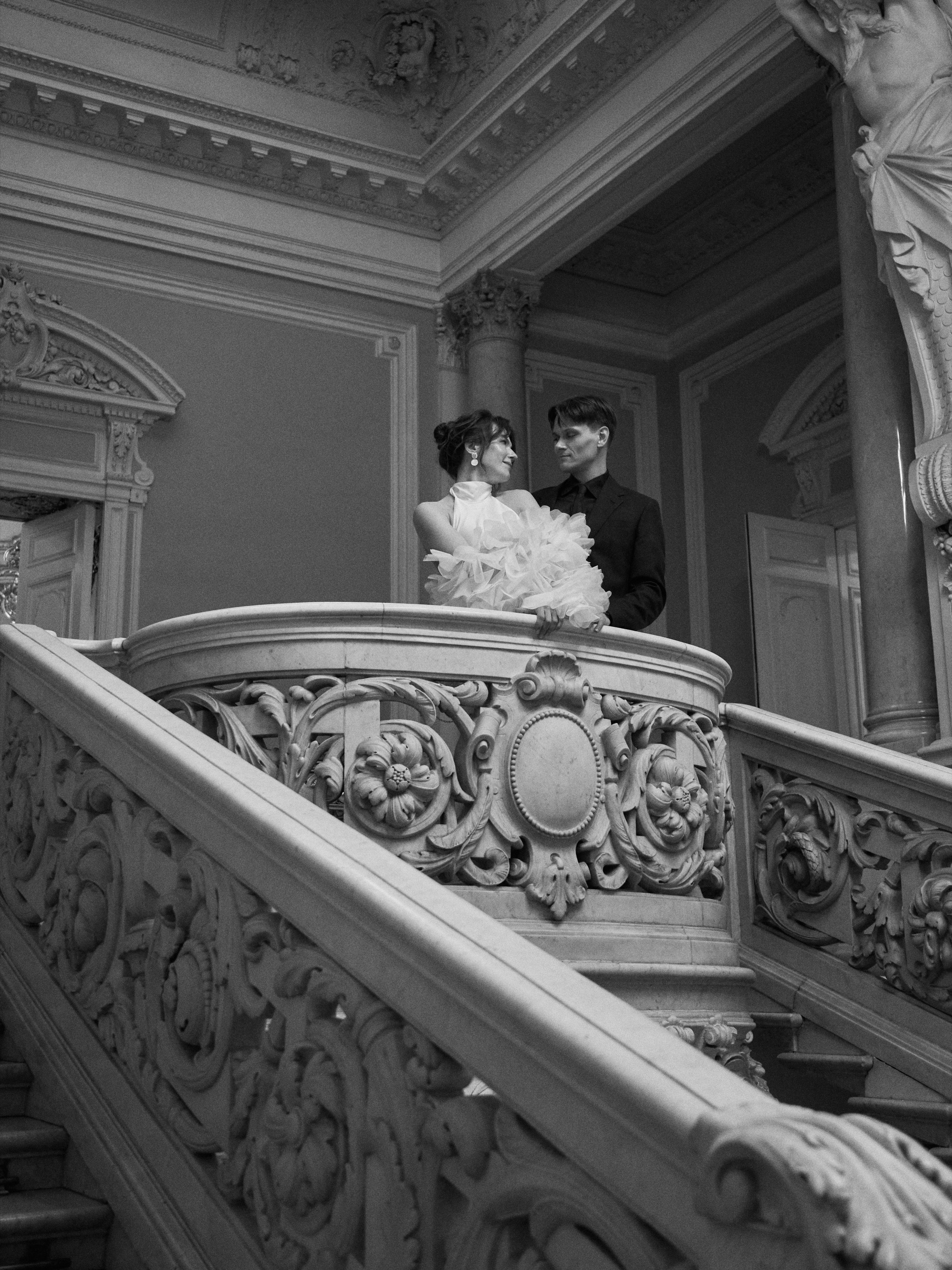 Let me fall in love with you. Vokueva's-footage