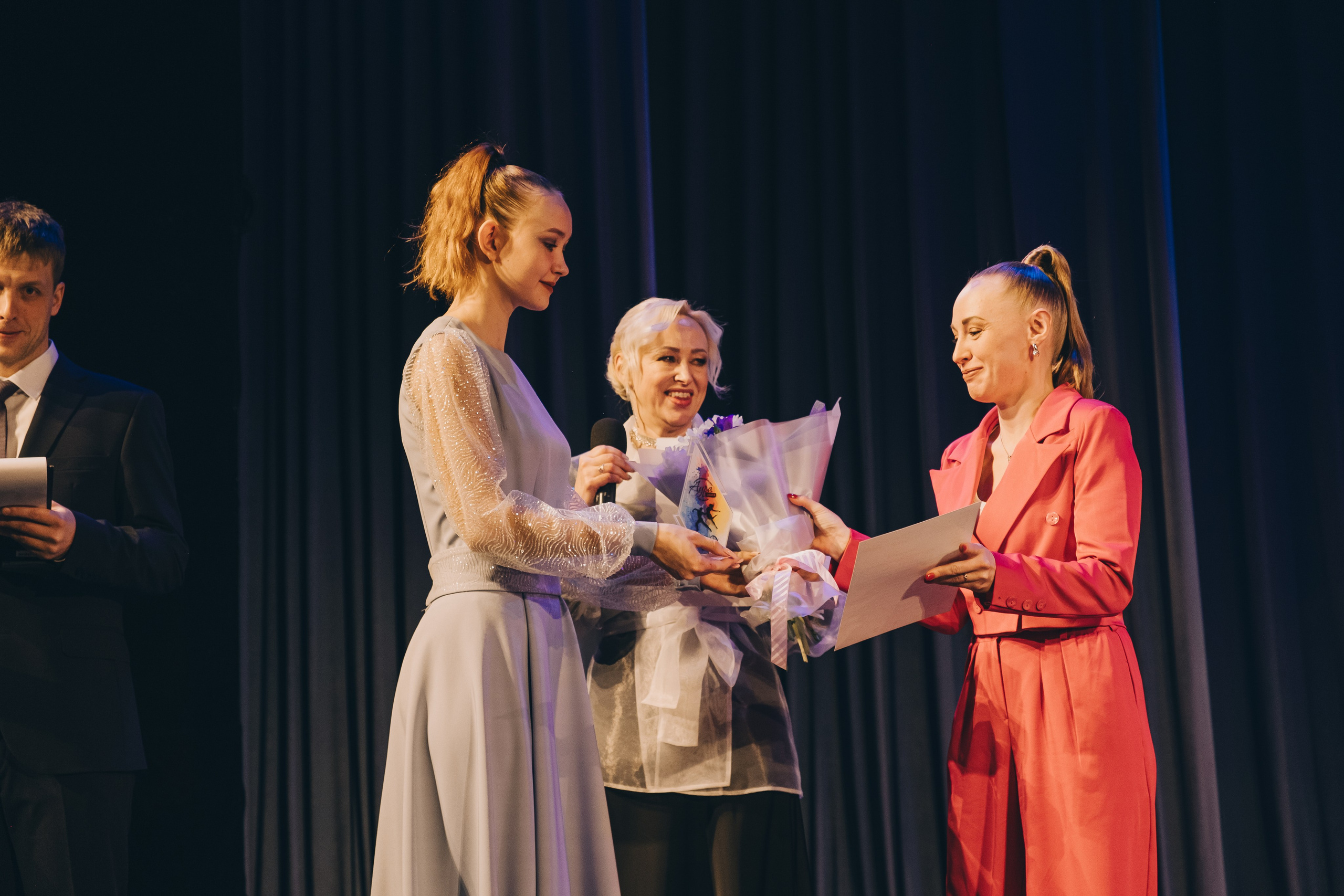 Танцевальный концерт. Фотограф в Иркутске Анна Мирошникова