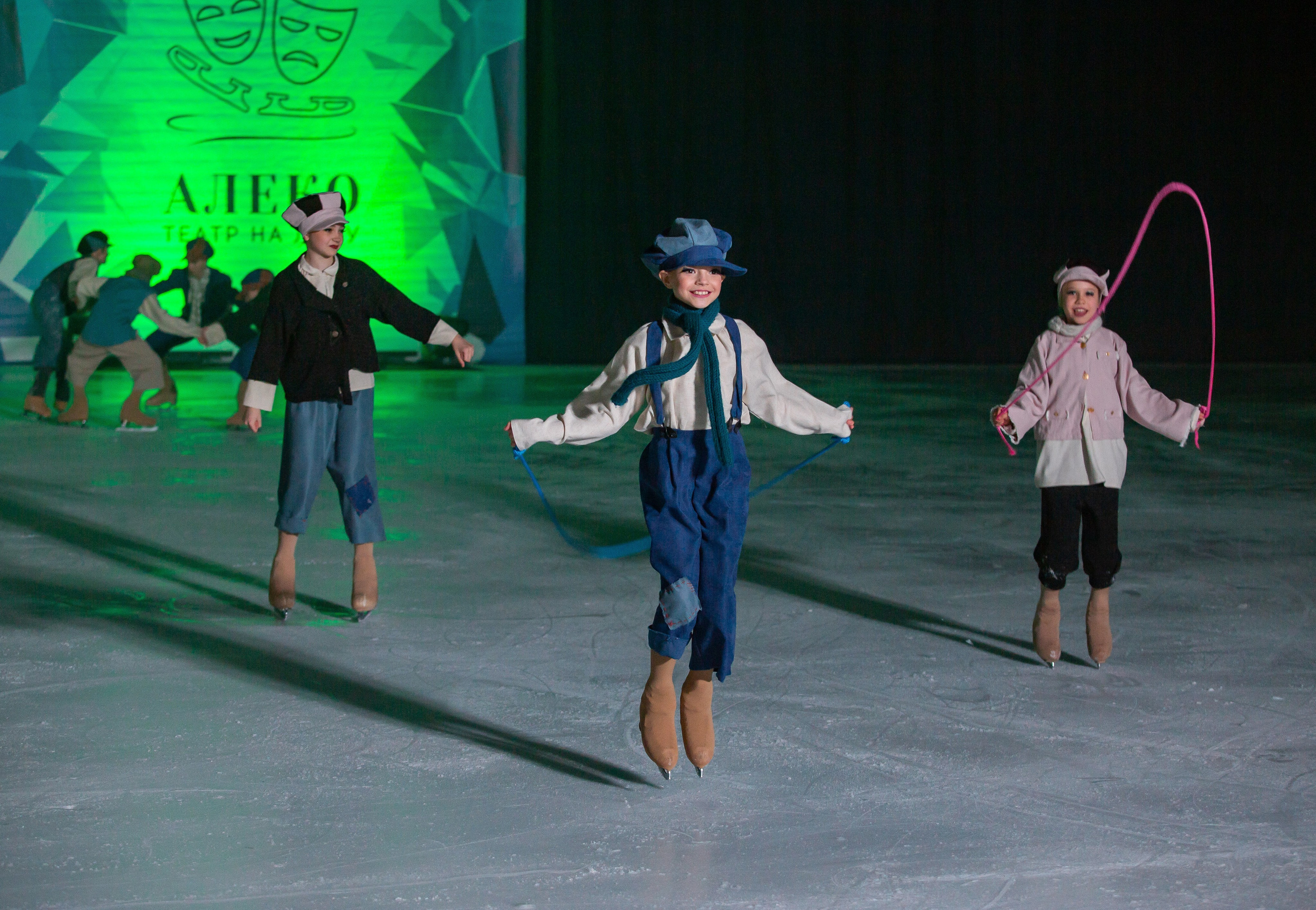 Отчетный концерт. Детский театр на льду «АЛЕКО» 47 сезон. Май 2024 г. Репортажный фотограф в Москве