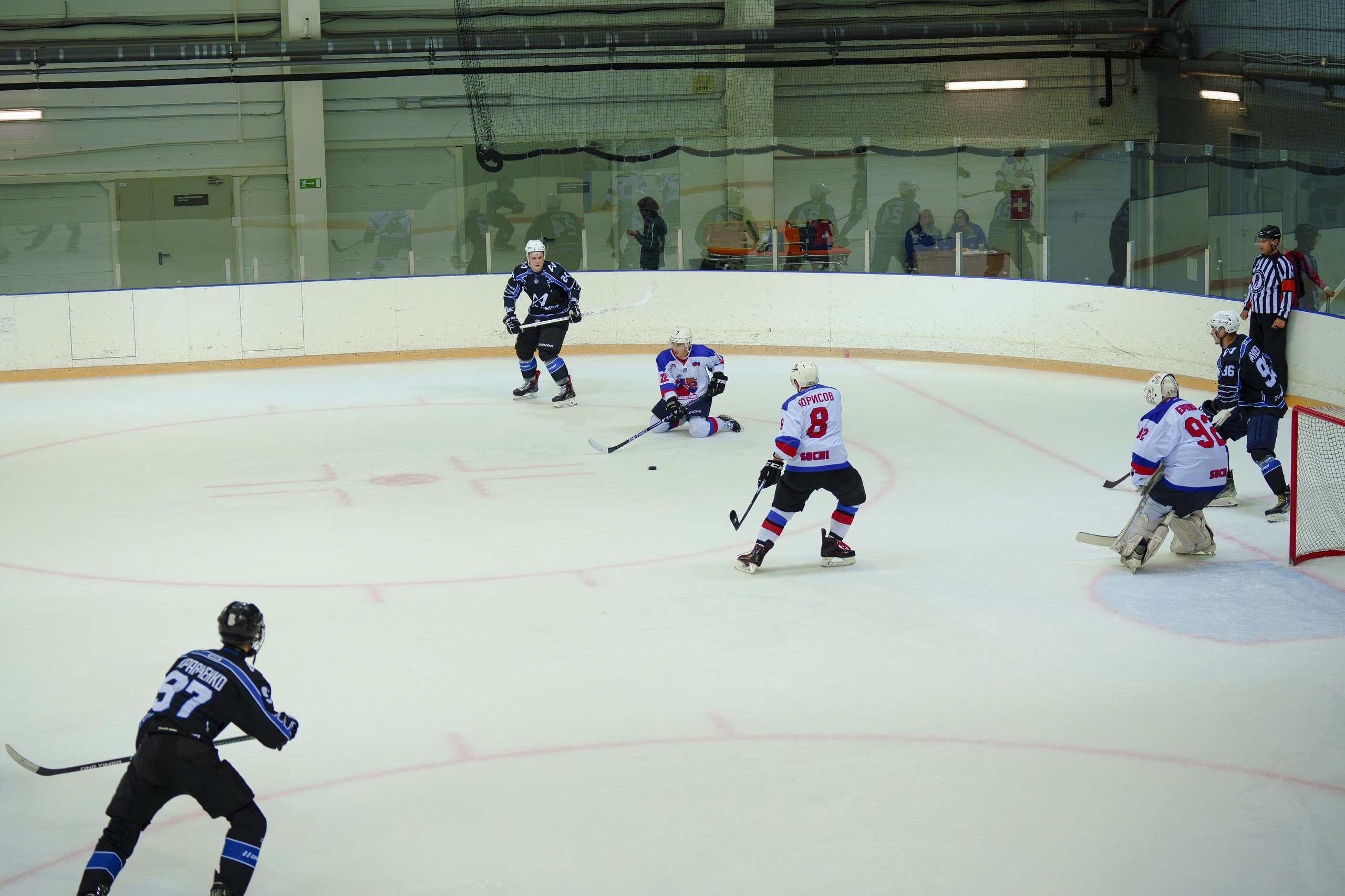 Фотосъемка хоккейных матчей в Сочи. Фотограф видеограф Геннадий Янбаев в Сочи, Краснодаре