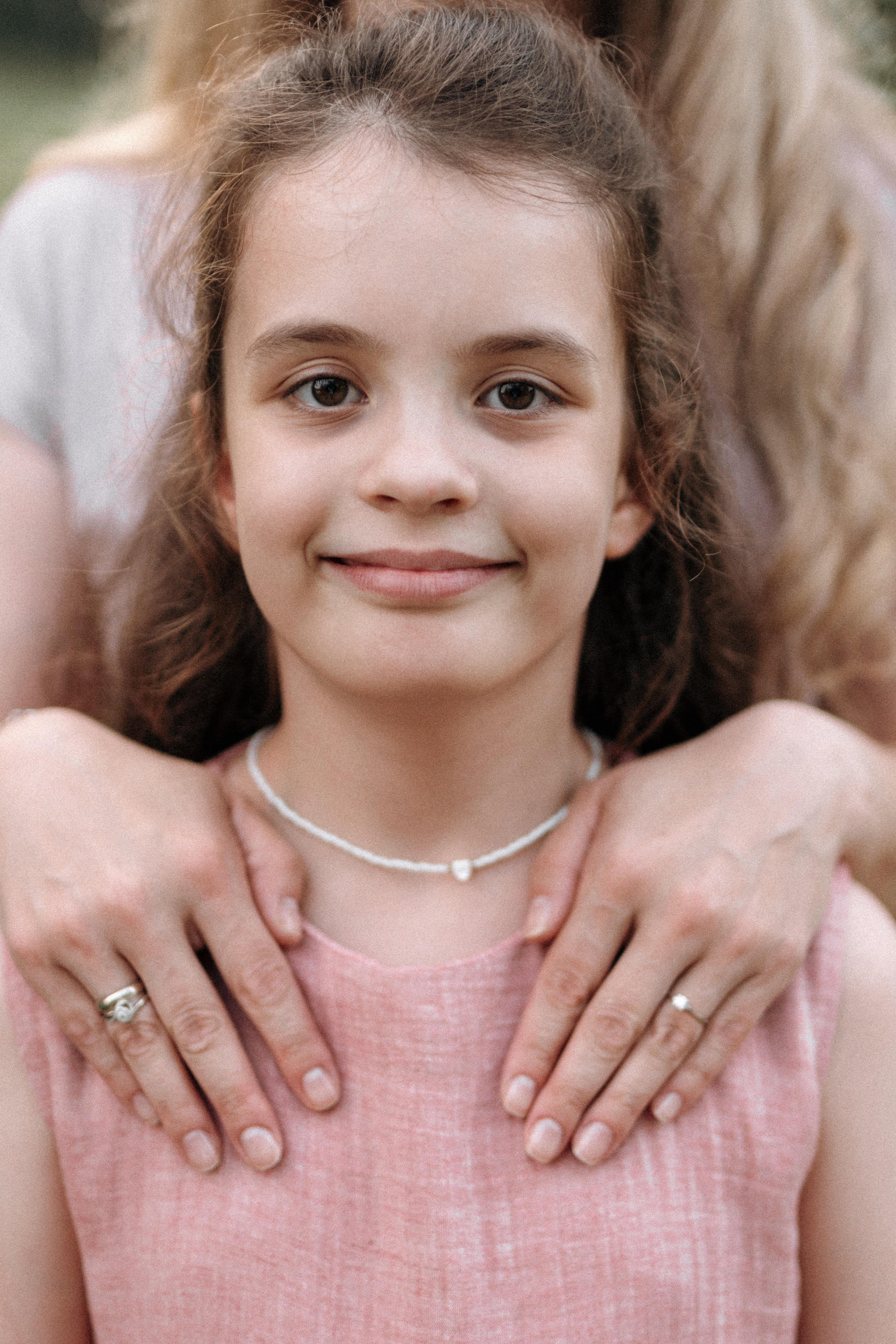 Семейная фотосессия на берегу реки для Миши, Тани, Сони и Таи. Свадебный фотограф в Тамбове Павел Четвертков