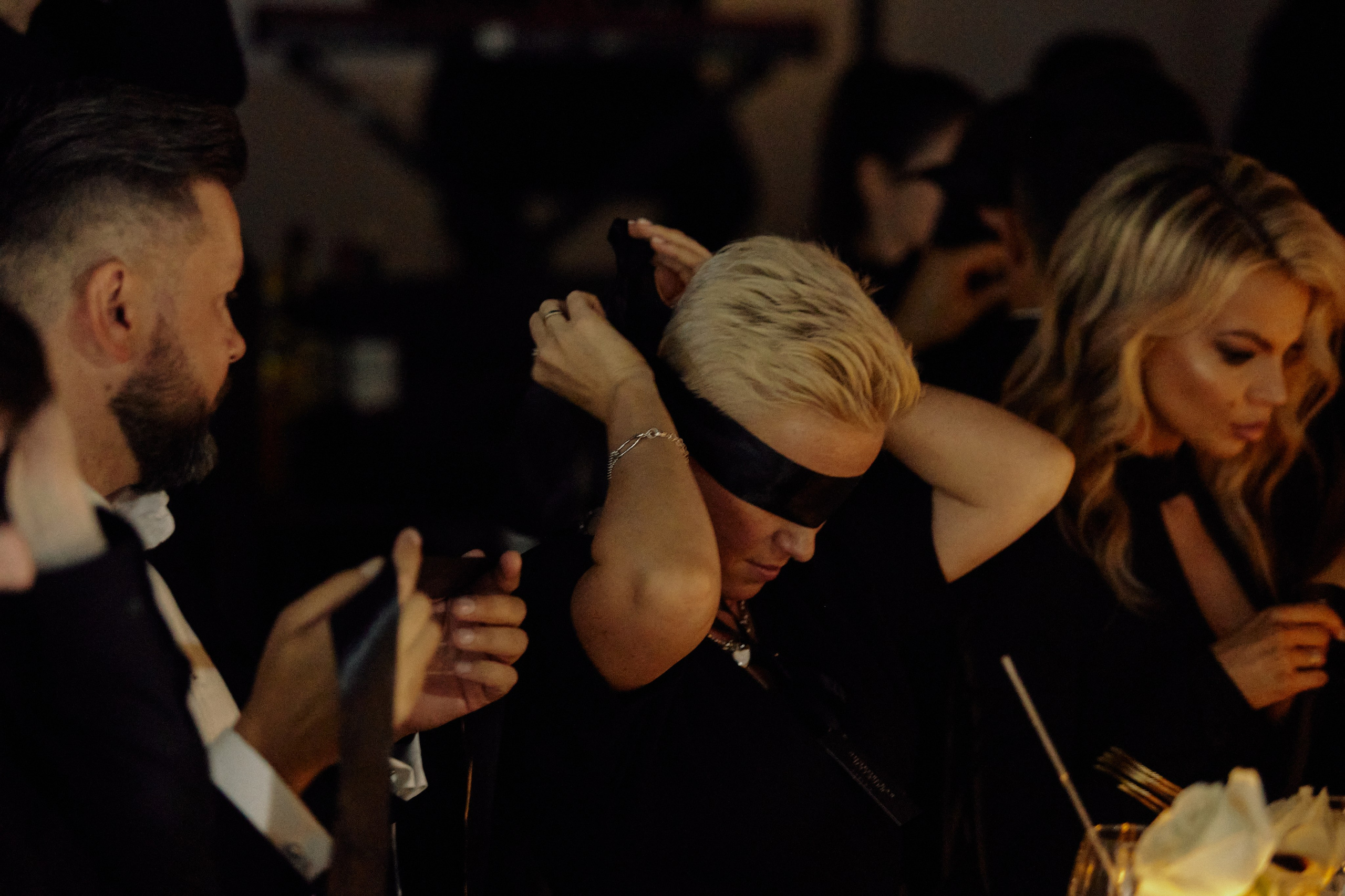 A MIRROR IS ONLY A HEART. Дмитрий Мазуркевич: Профессиональный Репортажный Фотограф