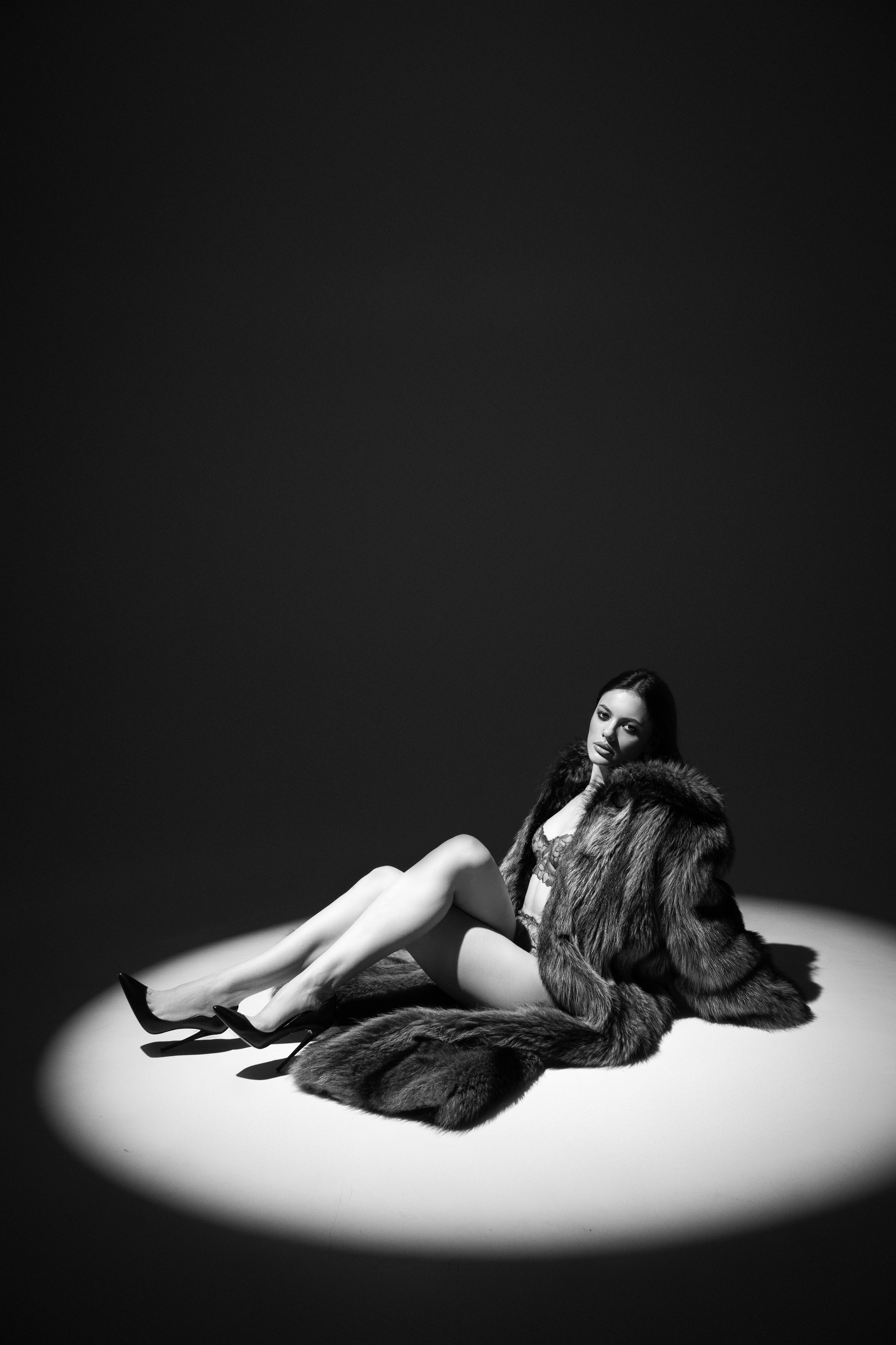 Лиза съёмка на студии. Анастасия Головерова фотограф Новосибирск