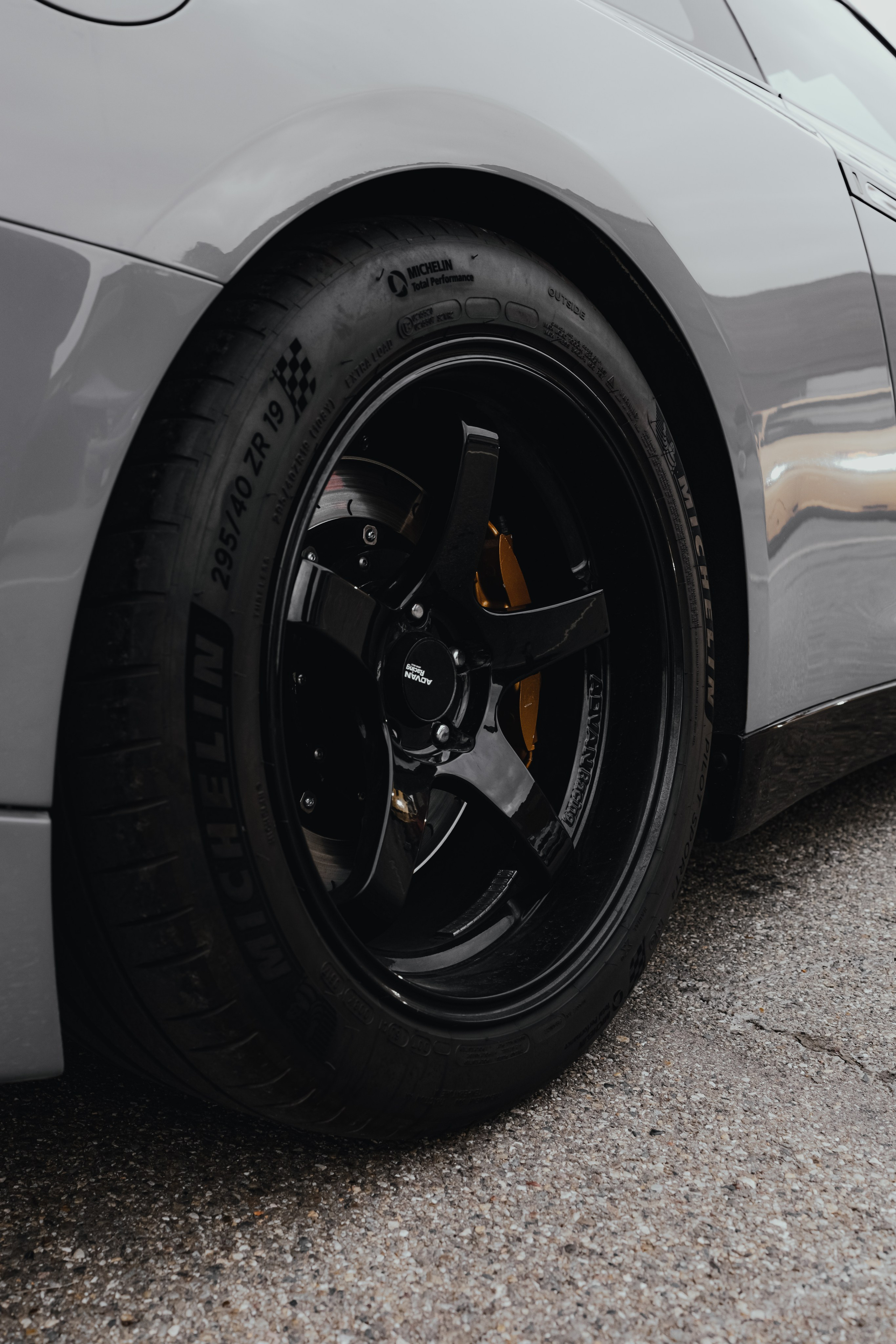 Автомобили